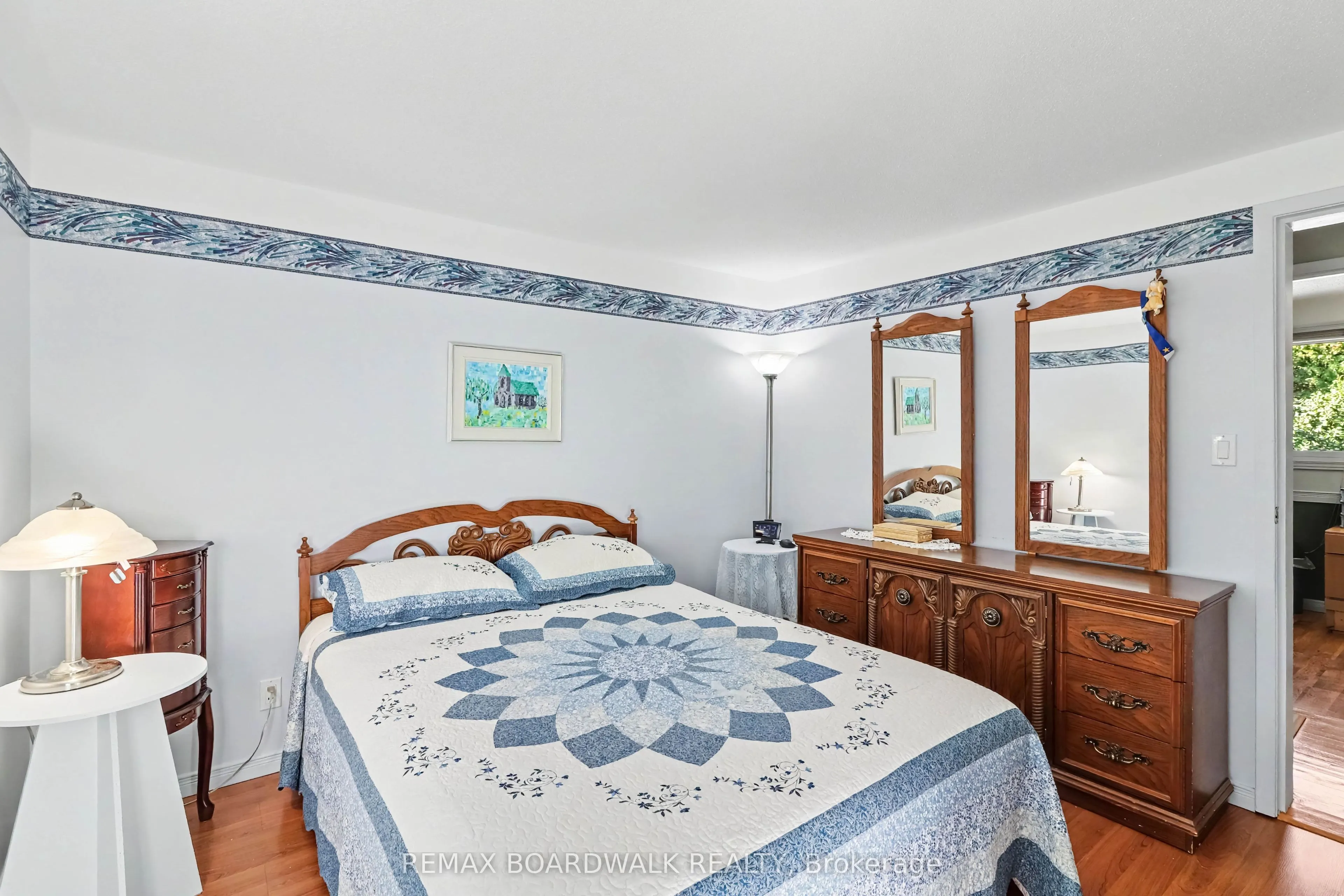 389 Hatfield Crescent