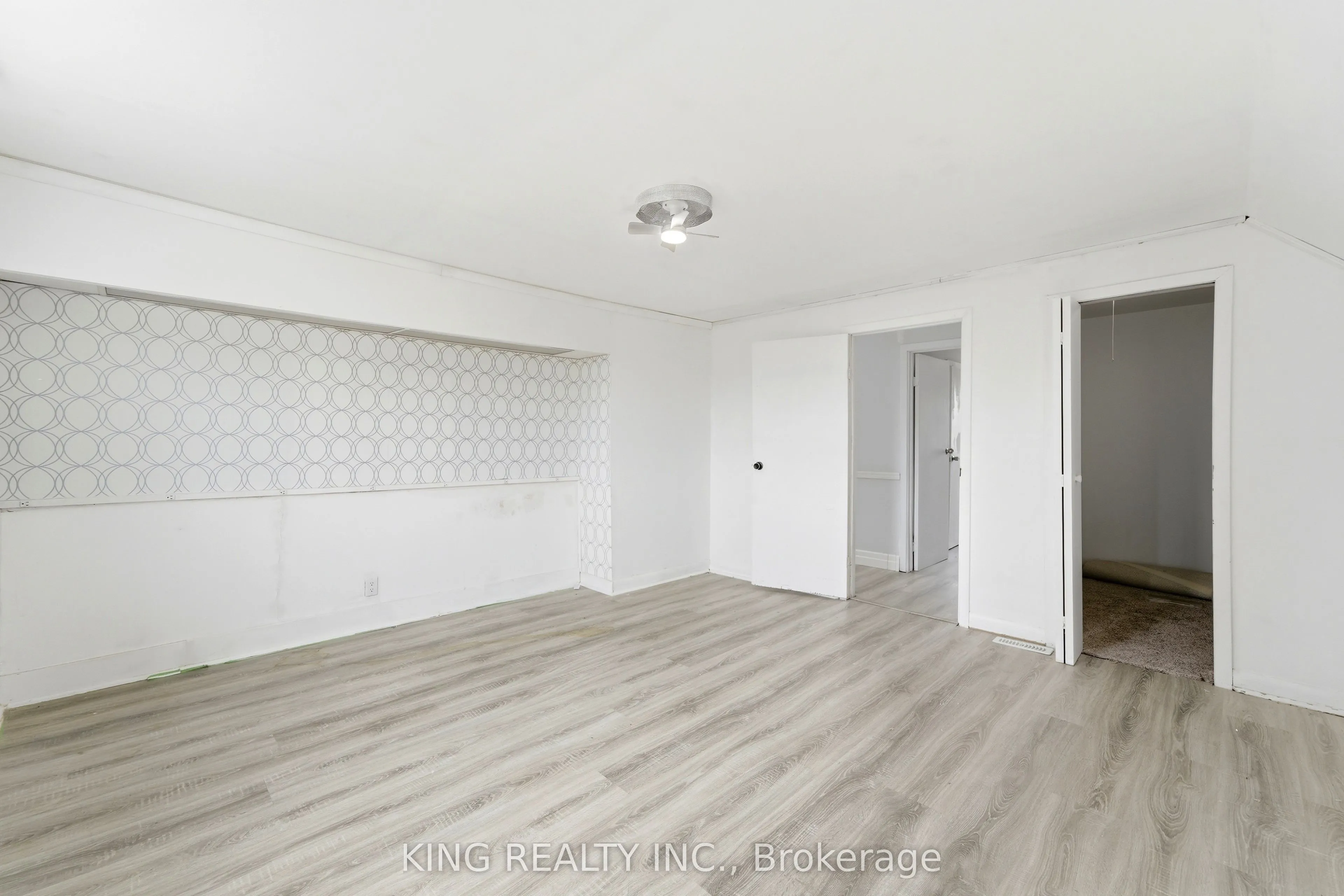 75 Tollgate Road