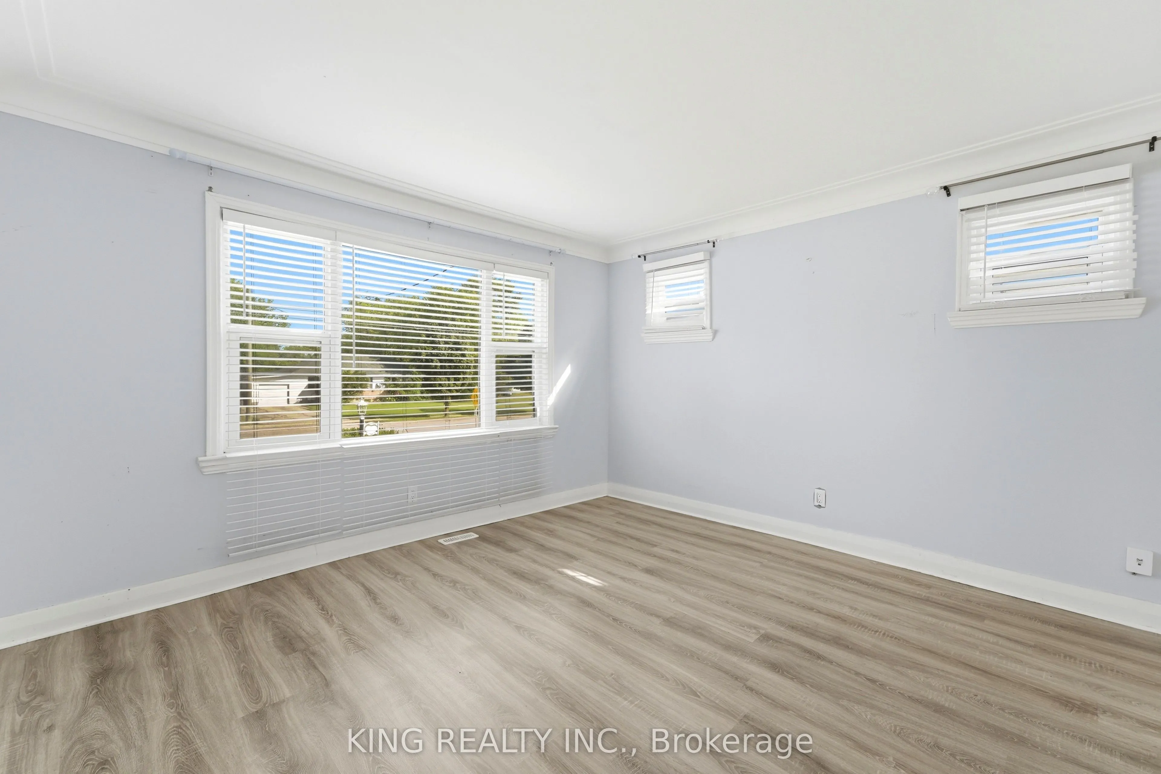 75 Tollgate Road