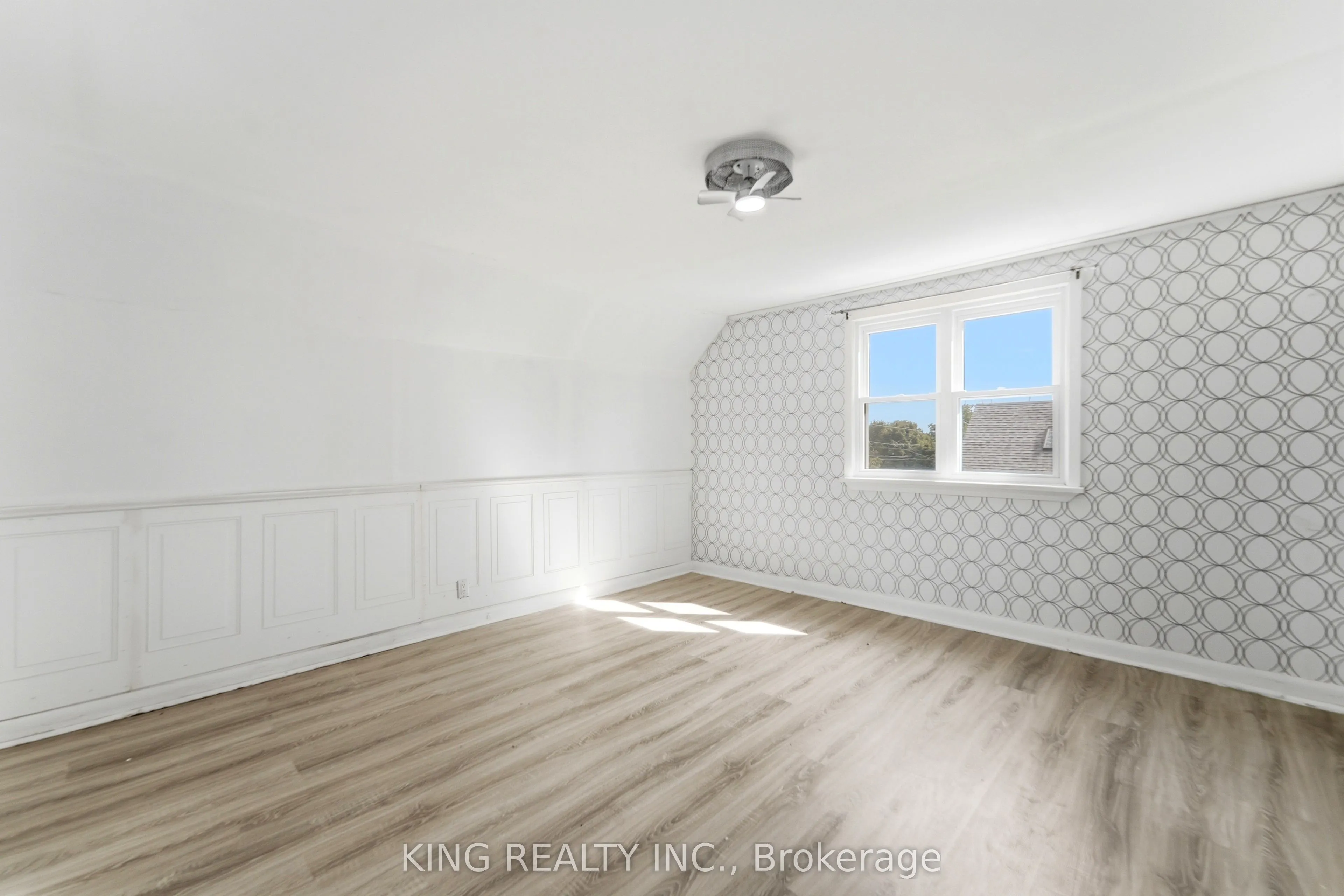 75 Tollgate Road