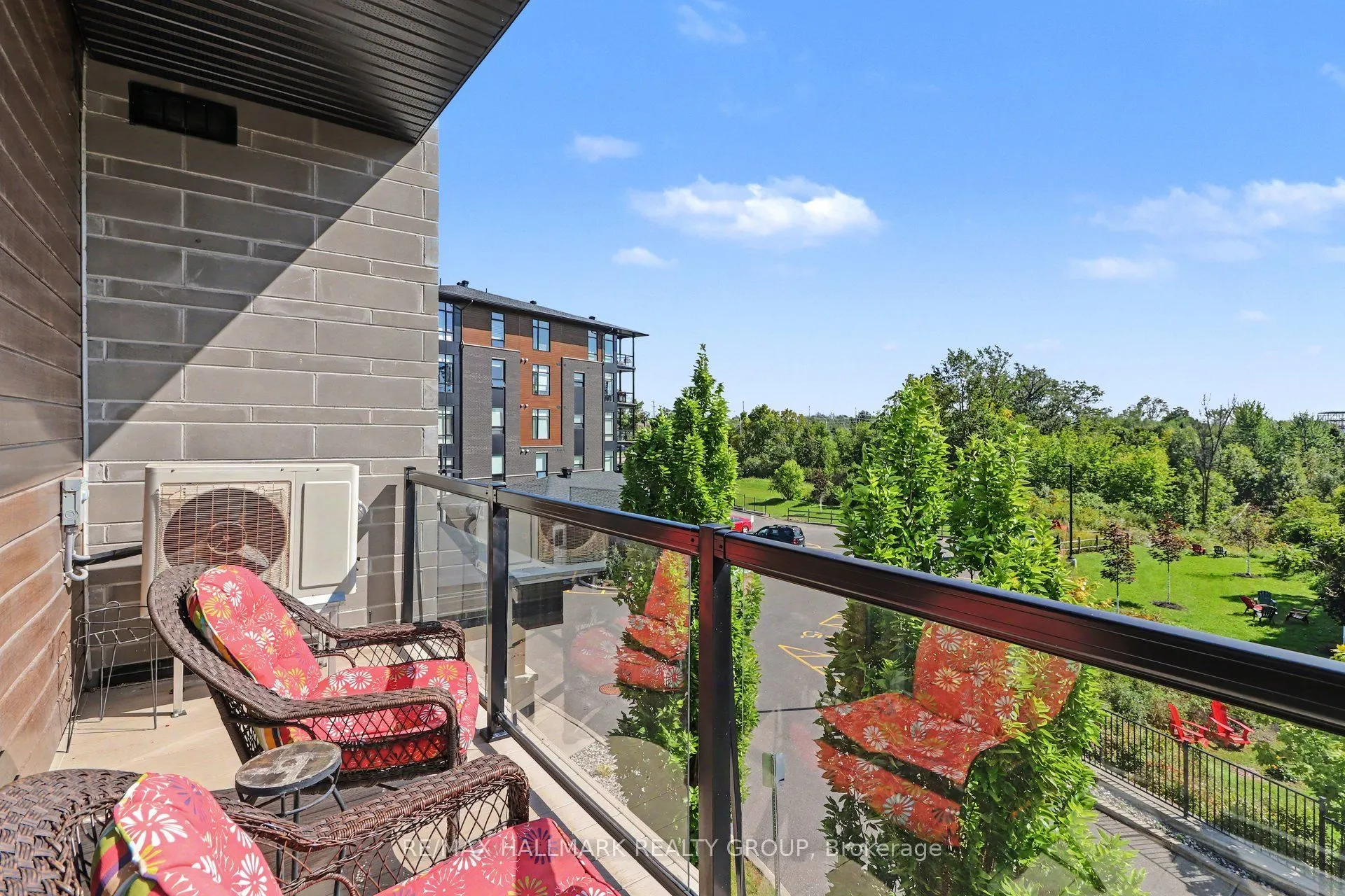 110 Cortile Private #202