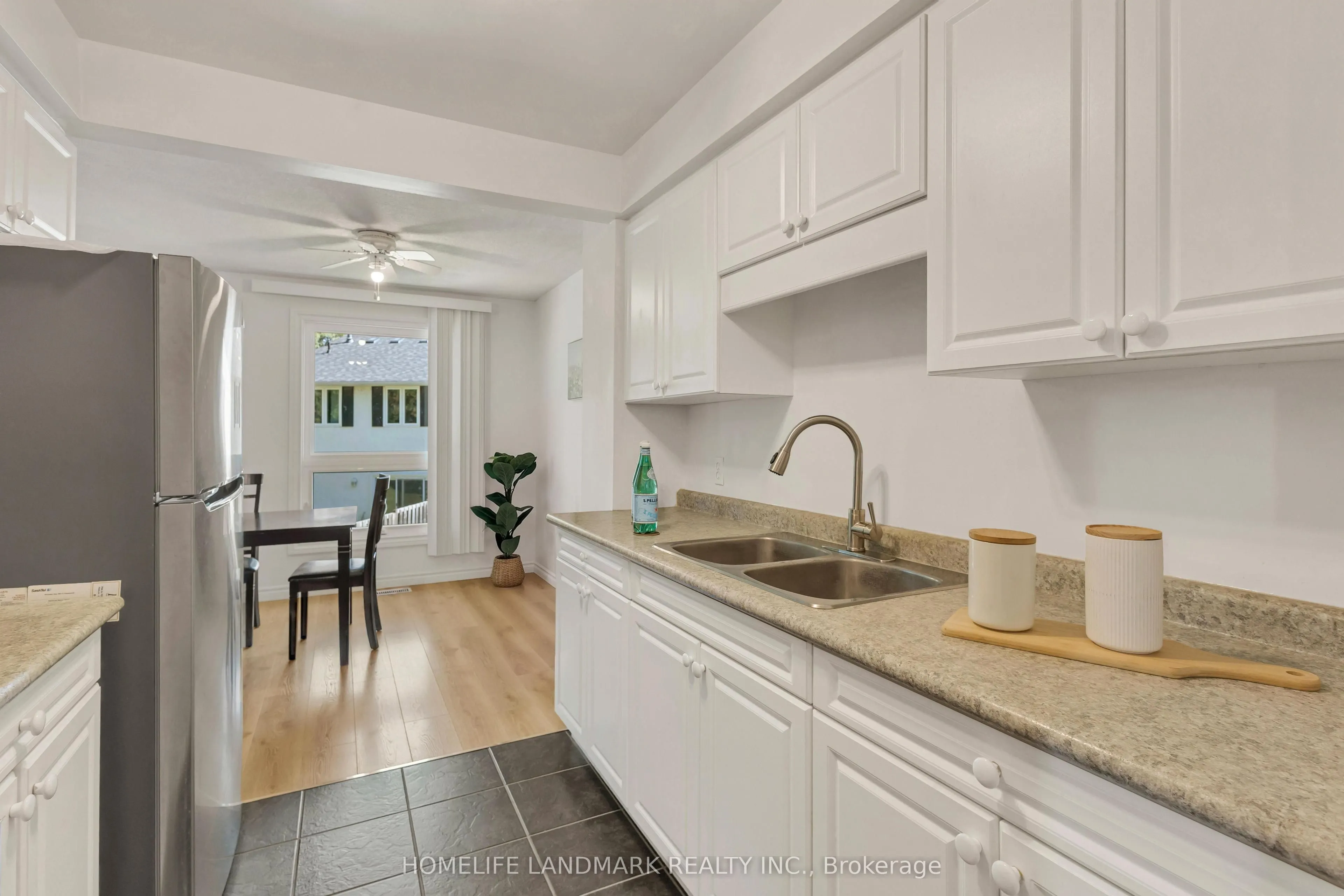 427 KEATS Way #2
