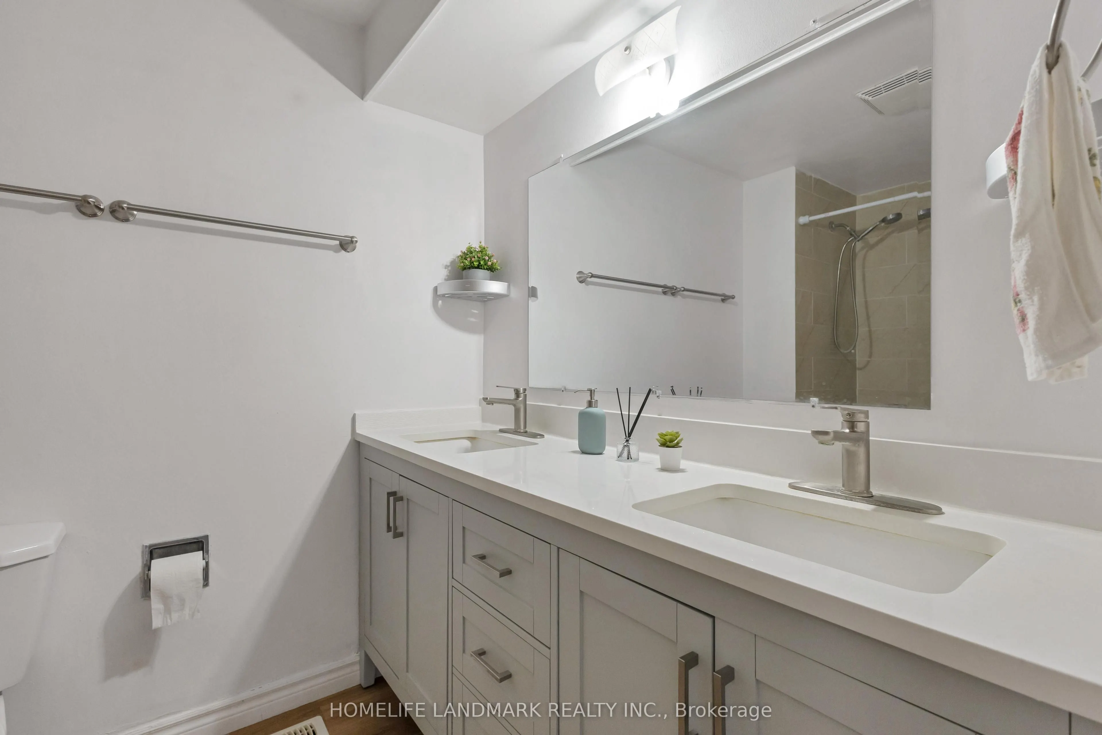 427 KEATS Way #2