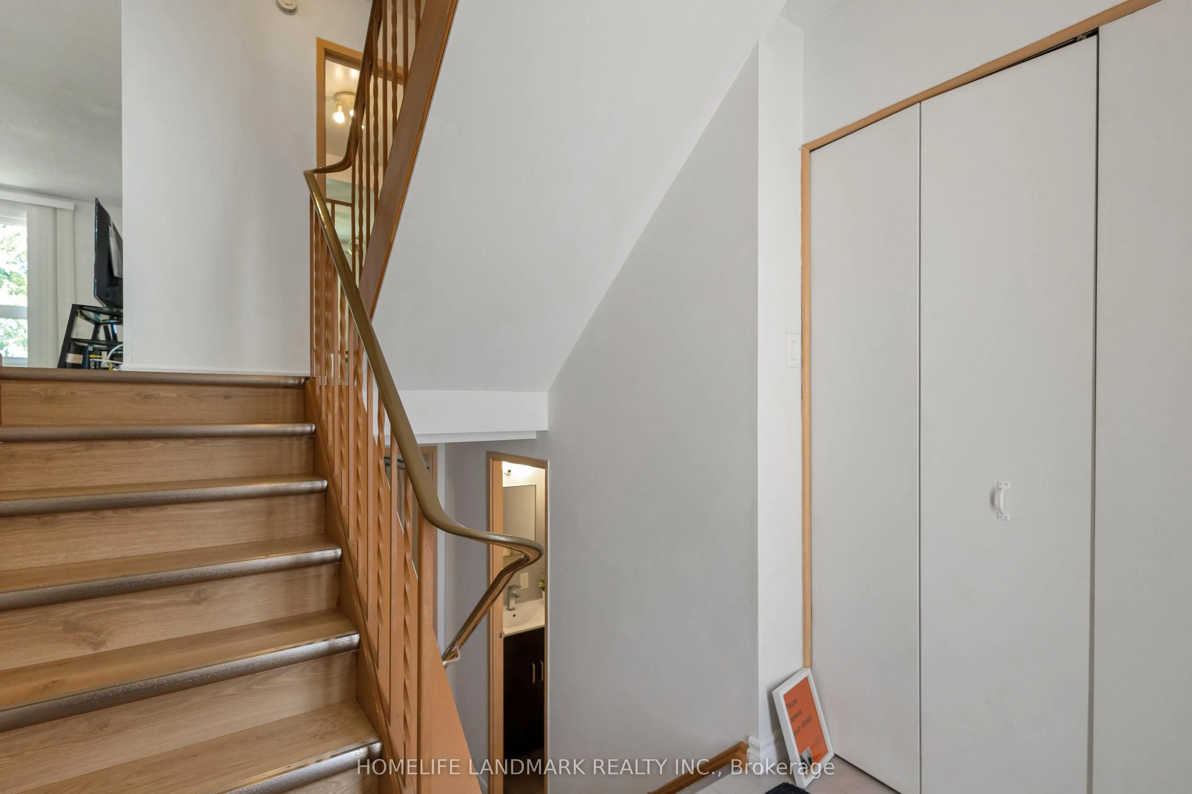 427 KEATS Way #2