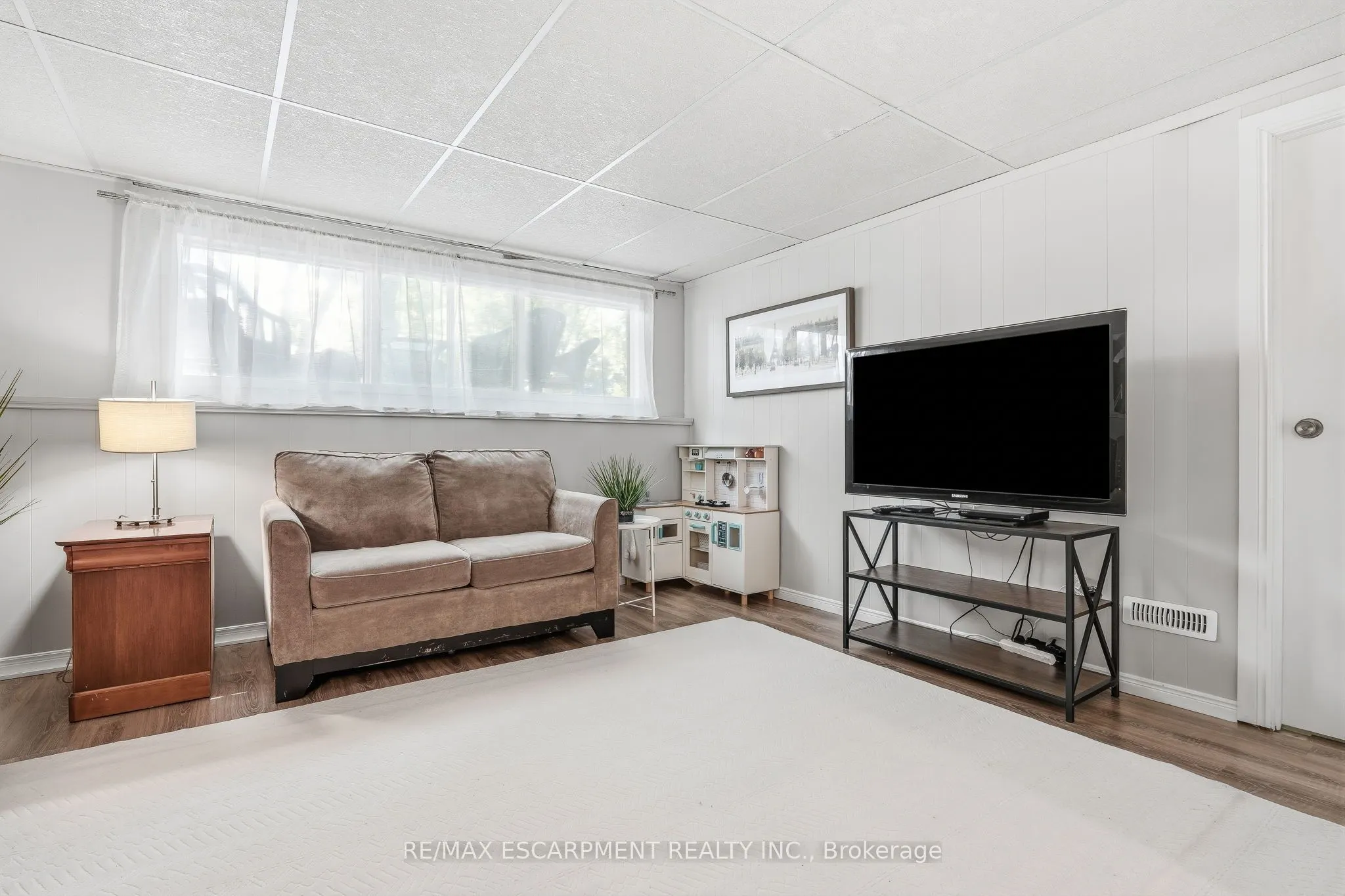 3 Glengrove Avenue