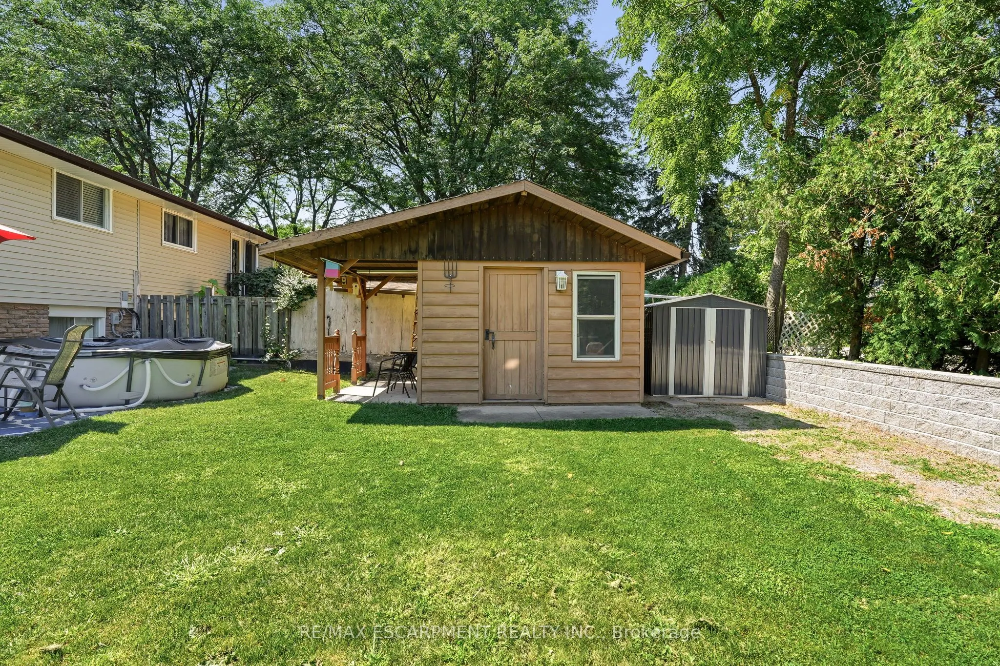 3 Glengrove Avenue