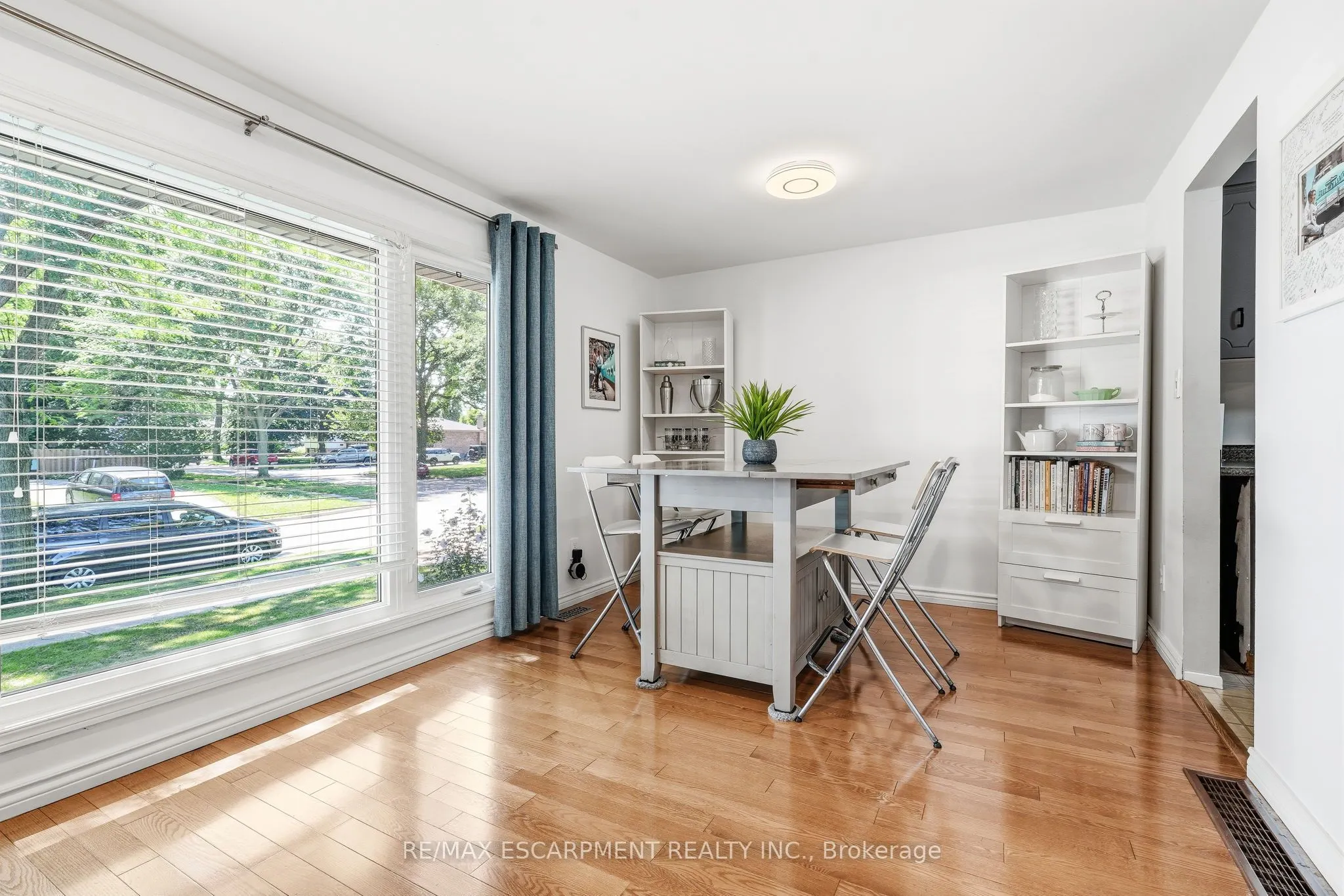 3 Glengrove Avenue