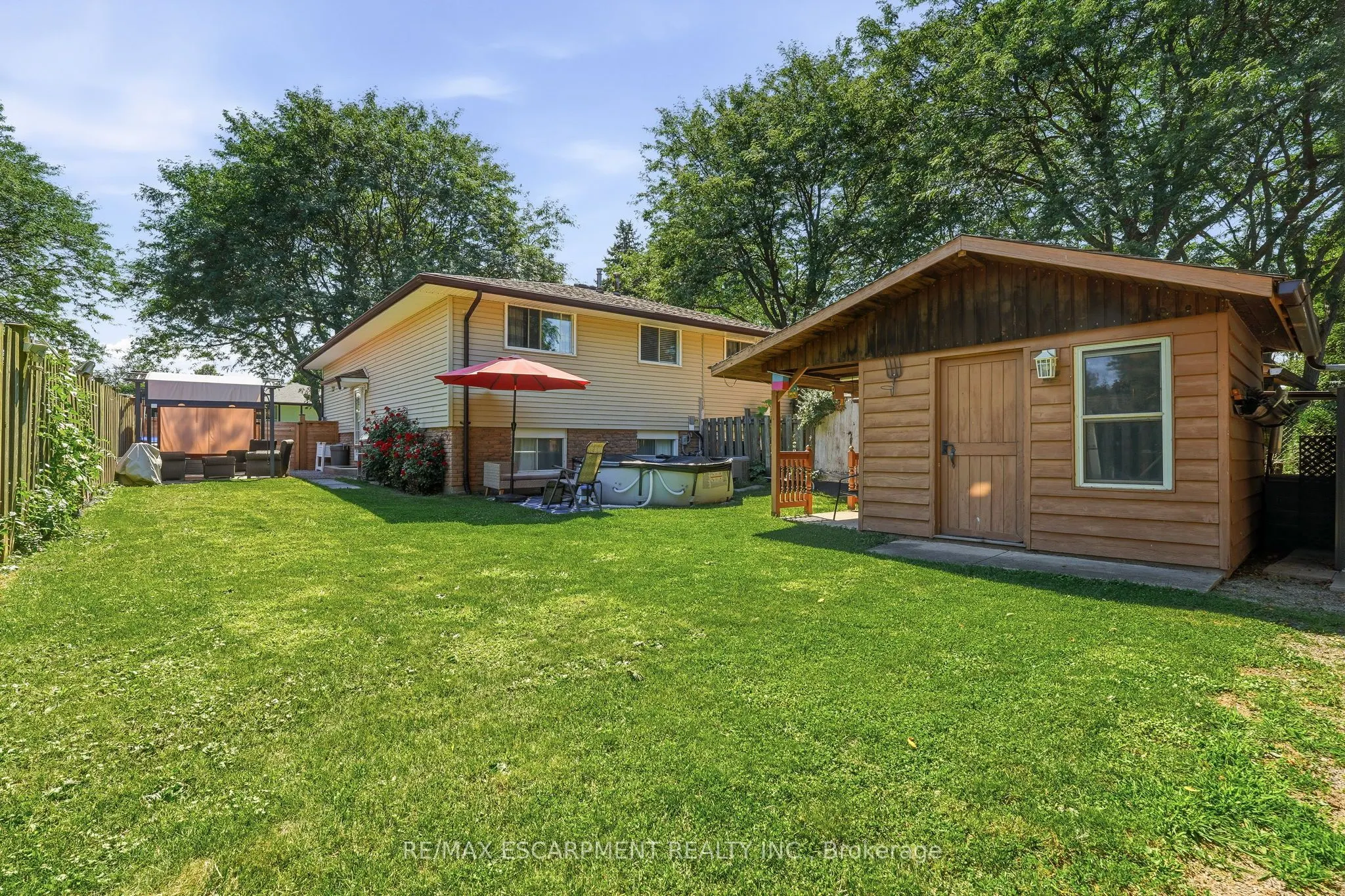 3 Glengrove Avenue