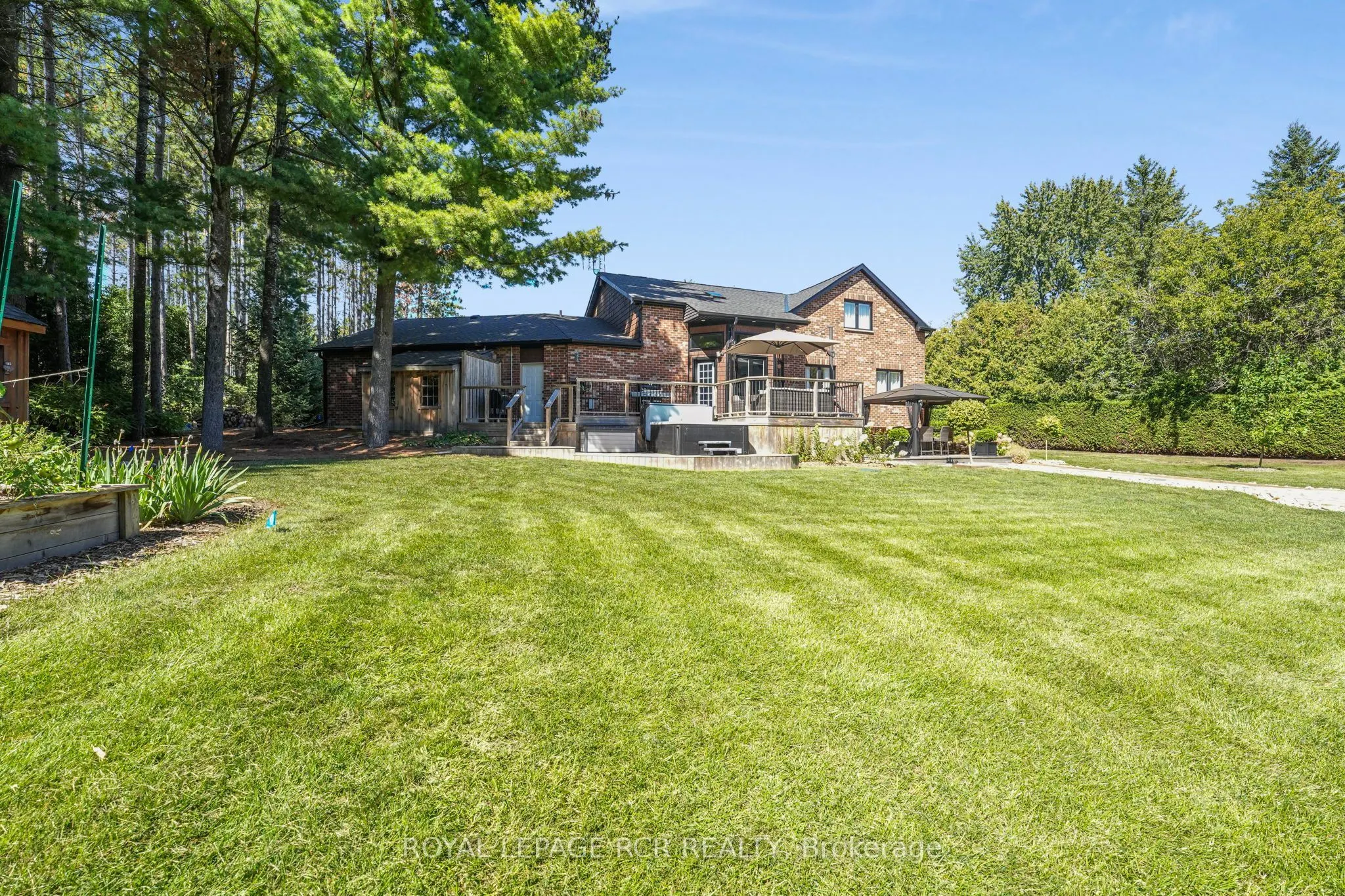 2 Pine Ridge Road