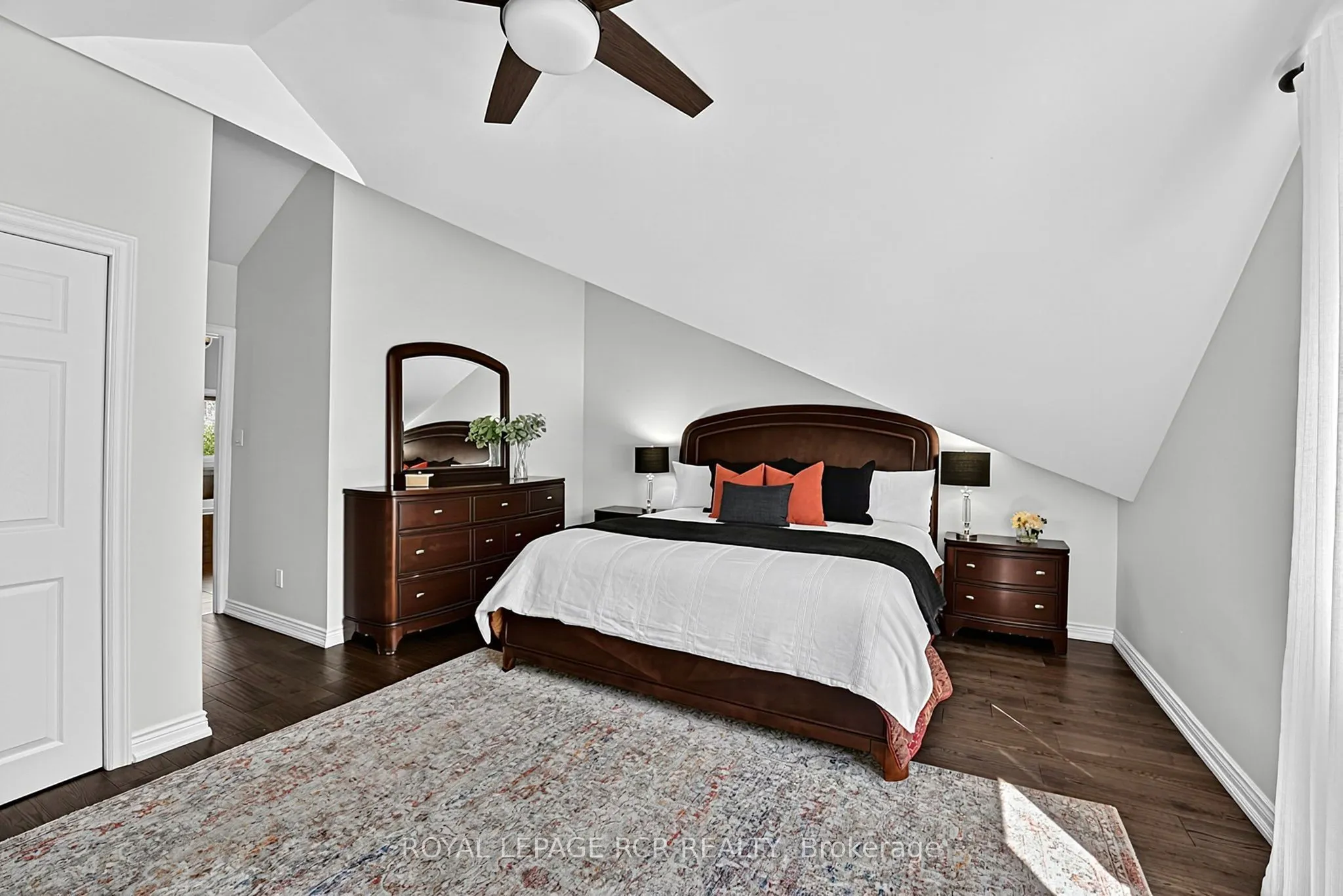 2 Pine Ridge Road