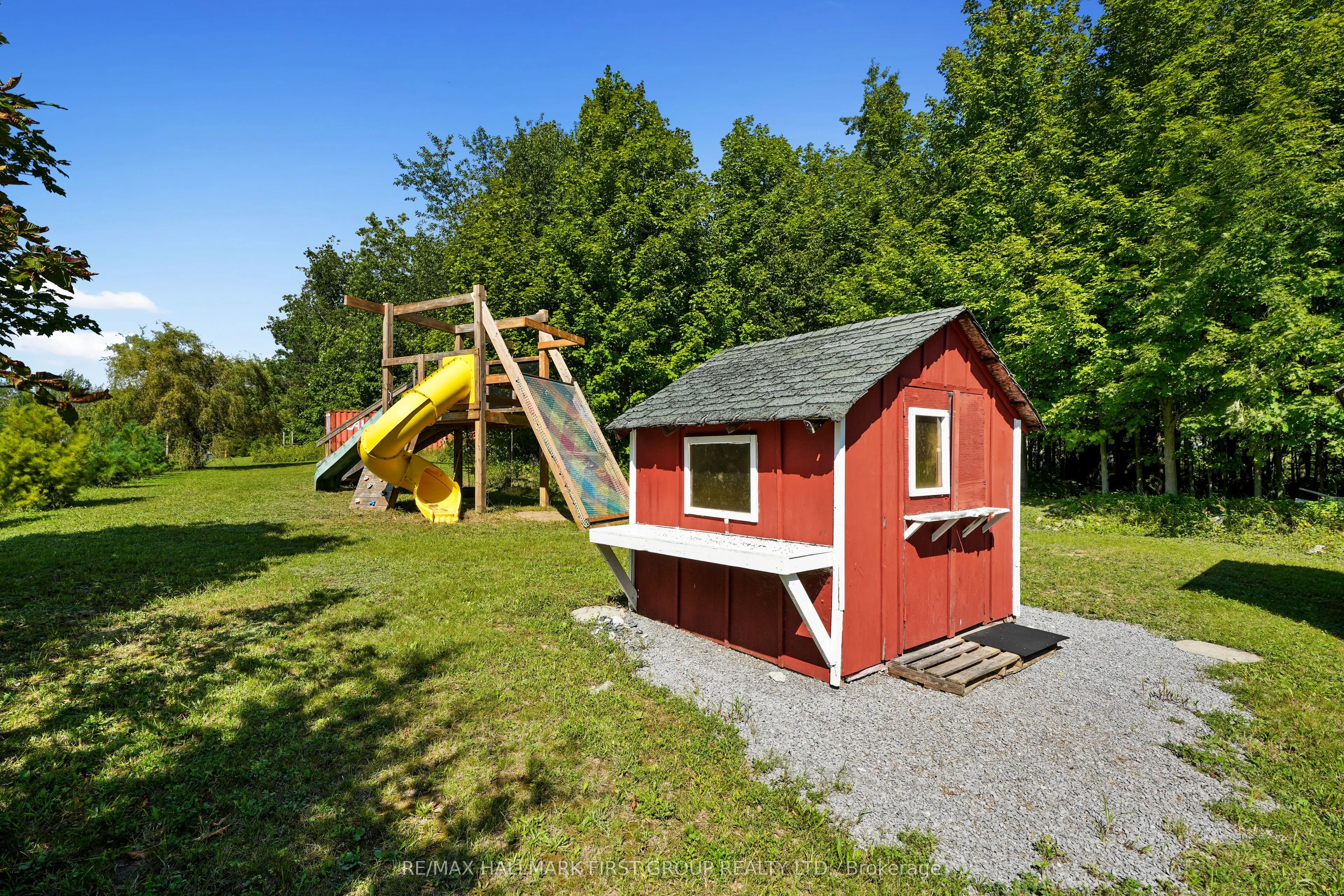 635 Northumberland Heights Road