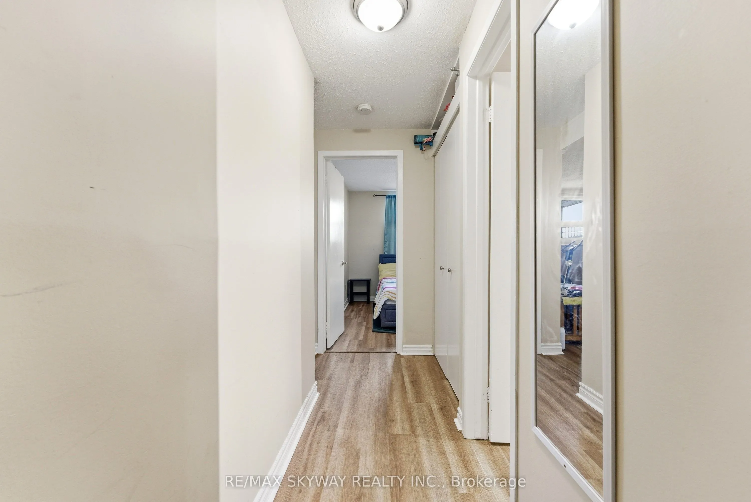 25 College Street E #103