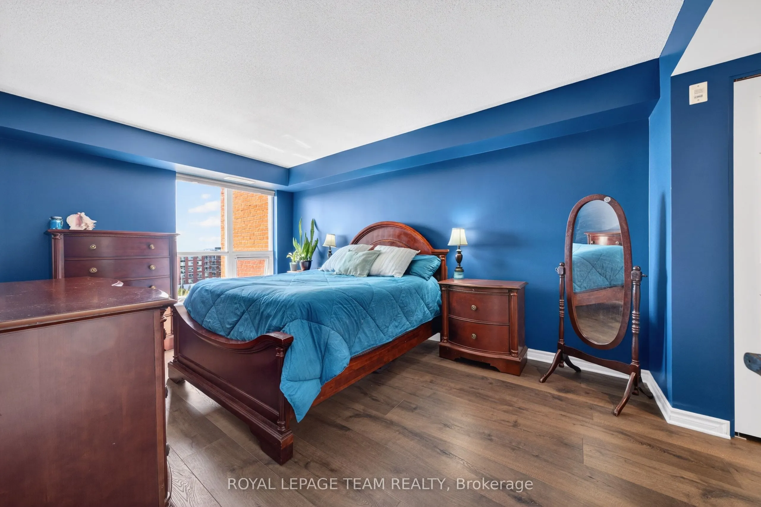 120 Grant Carman Drive #811