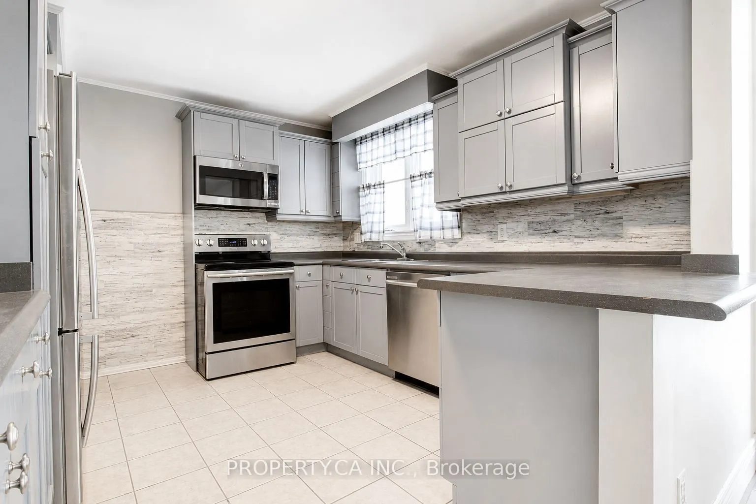 71 Highpark Avenue