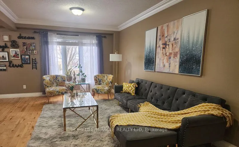 388 Thomas Slee Drive