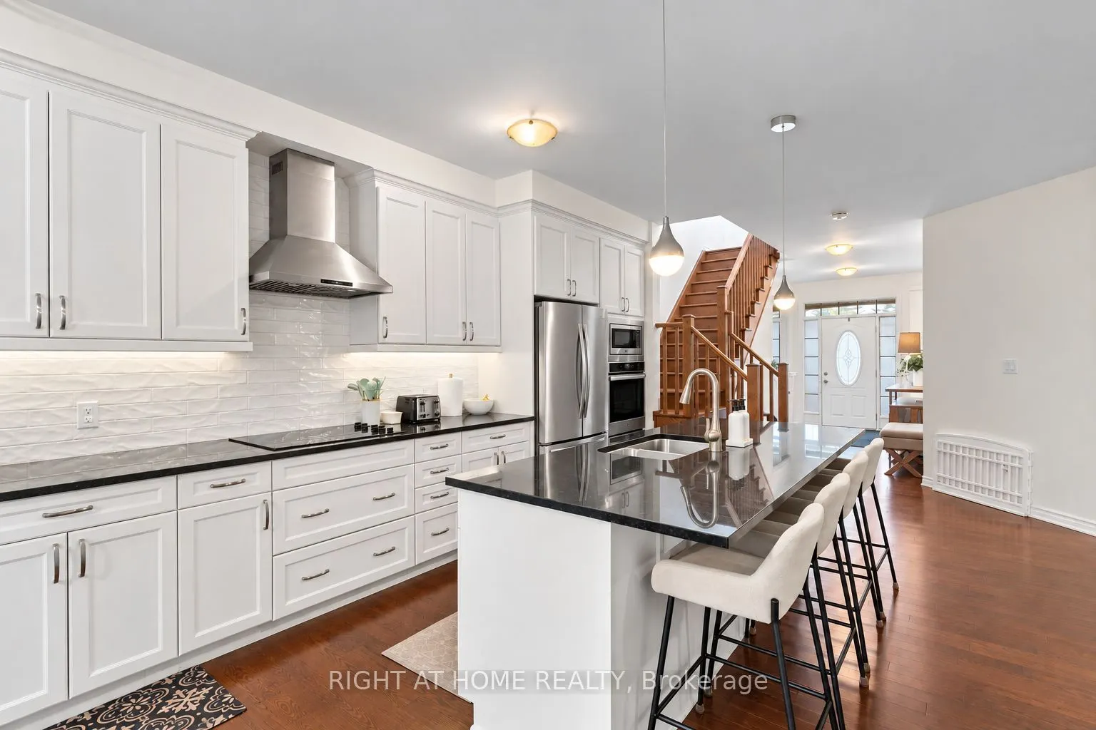 404 Equestrian Way