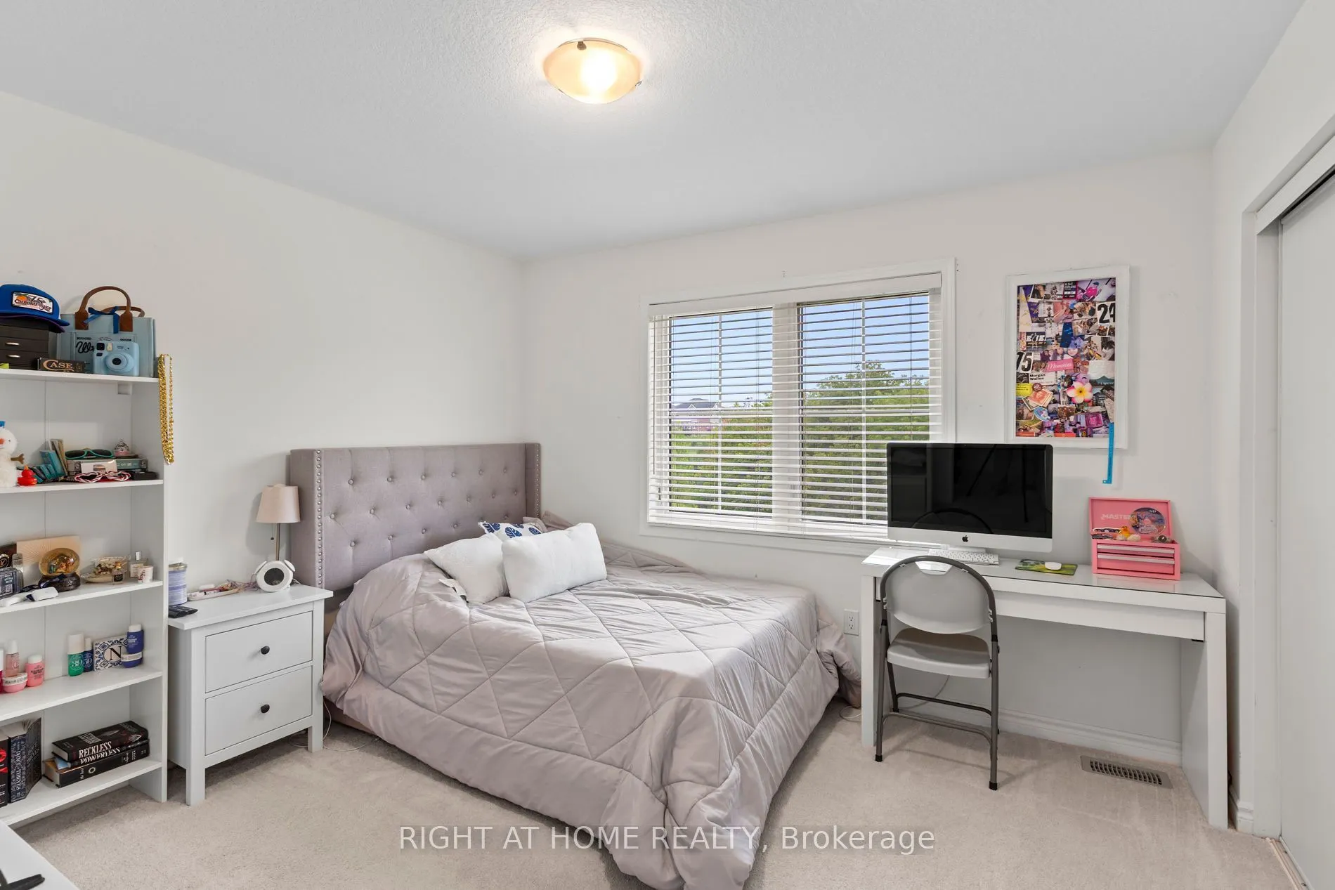 404 Equestrian Way