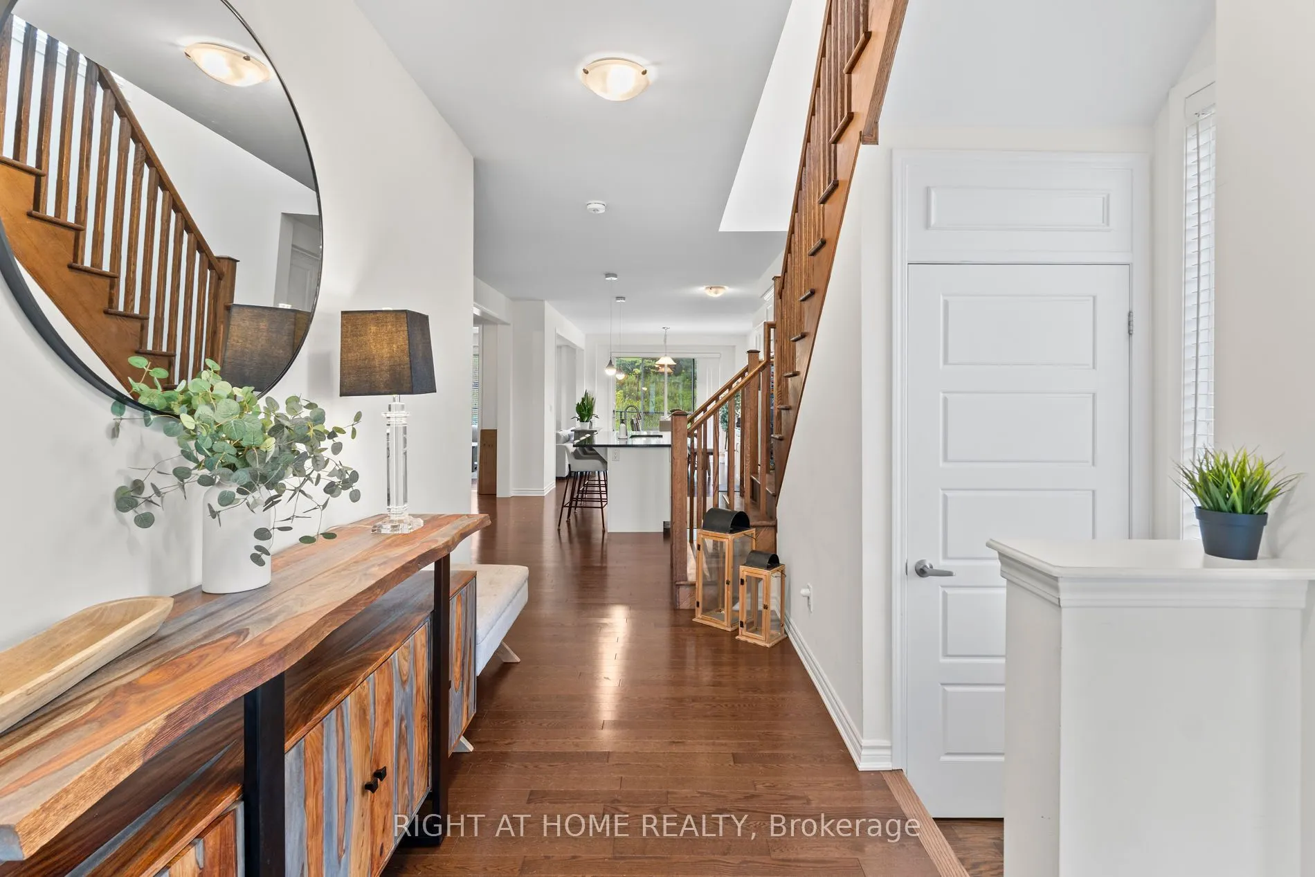 404 Equestrian Way