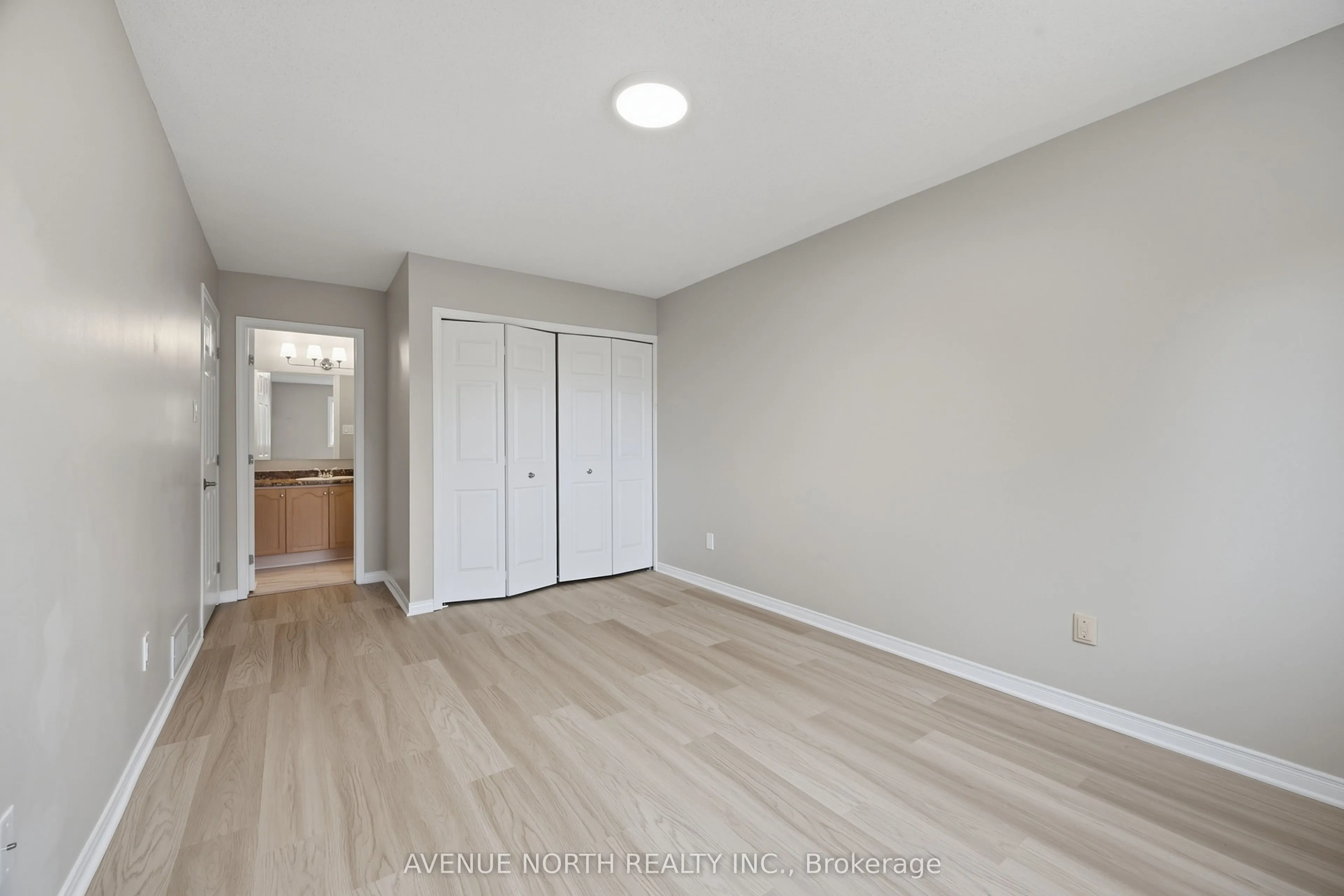 66 Woodgate Way