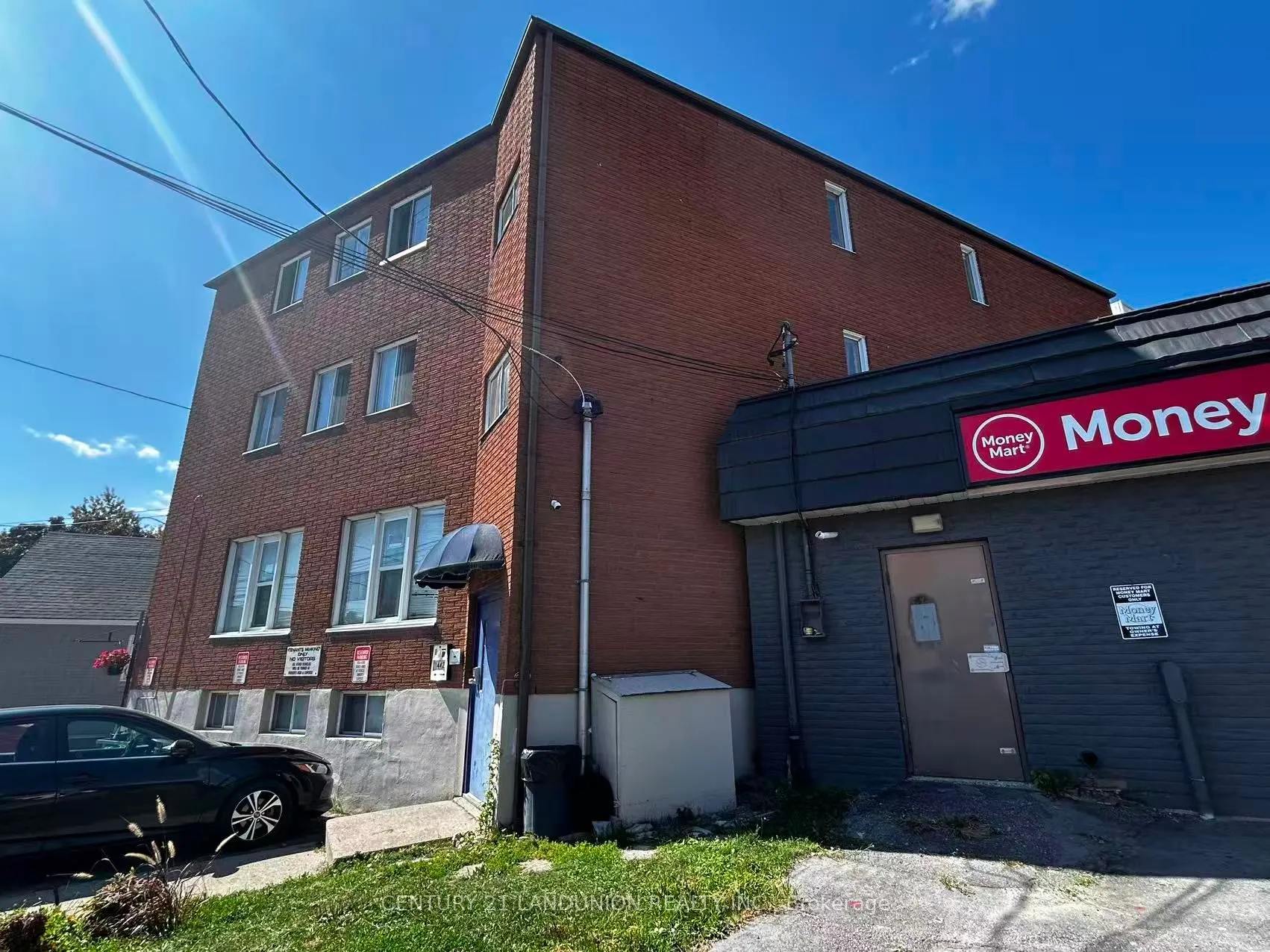 442 Macdonnell Street