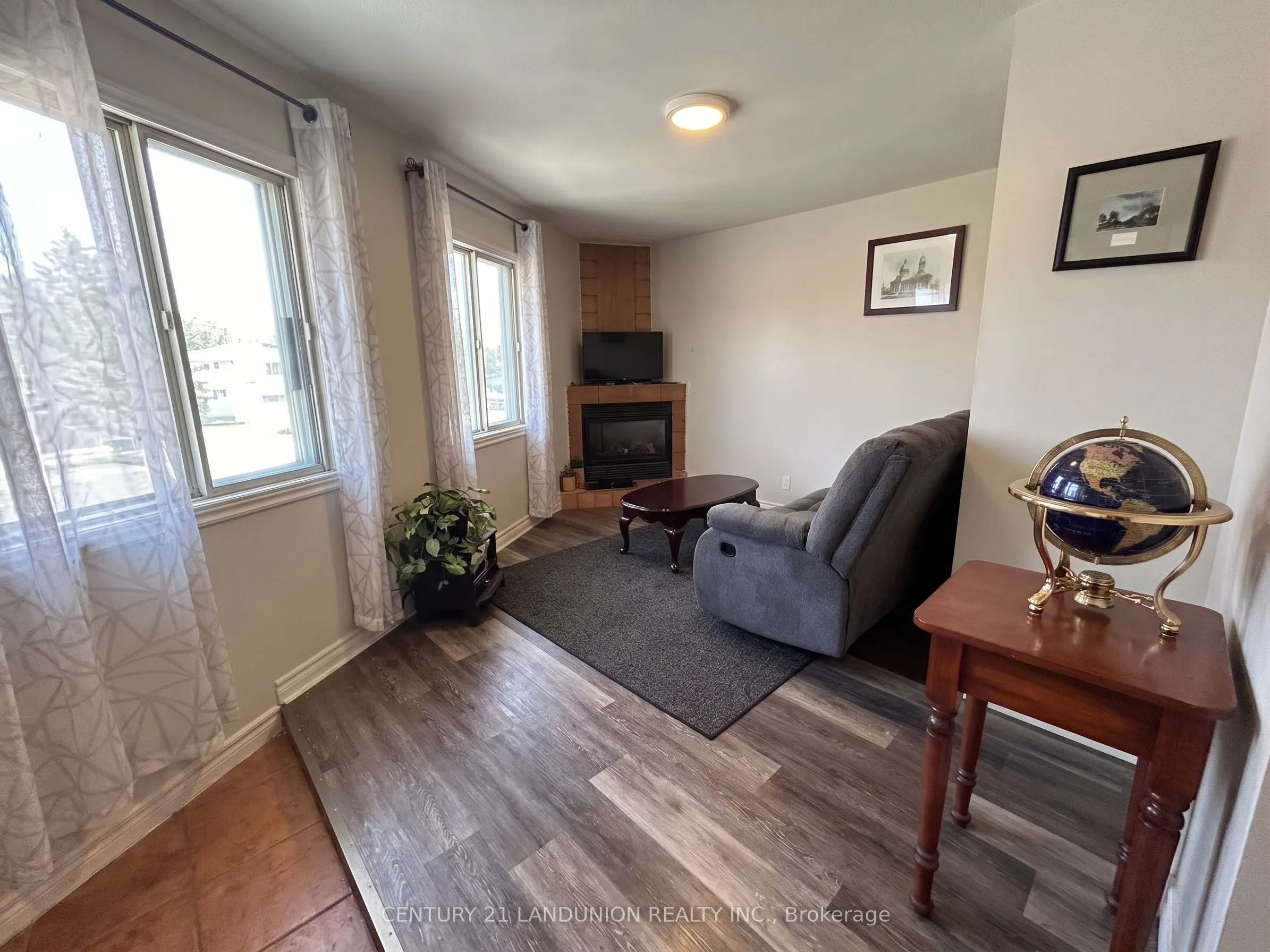 442 Macdonnell Street