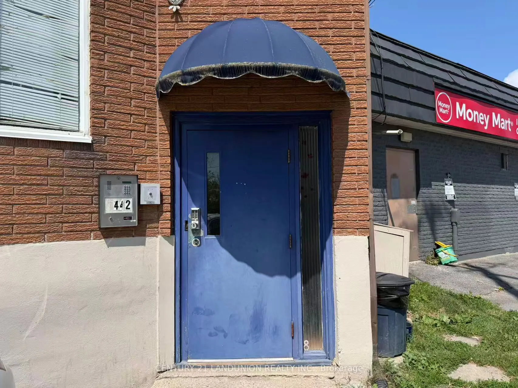 442 Macdonnell Street