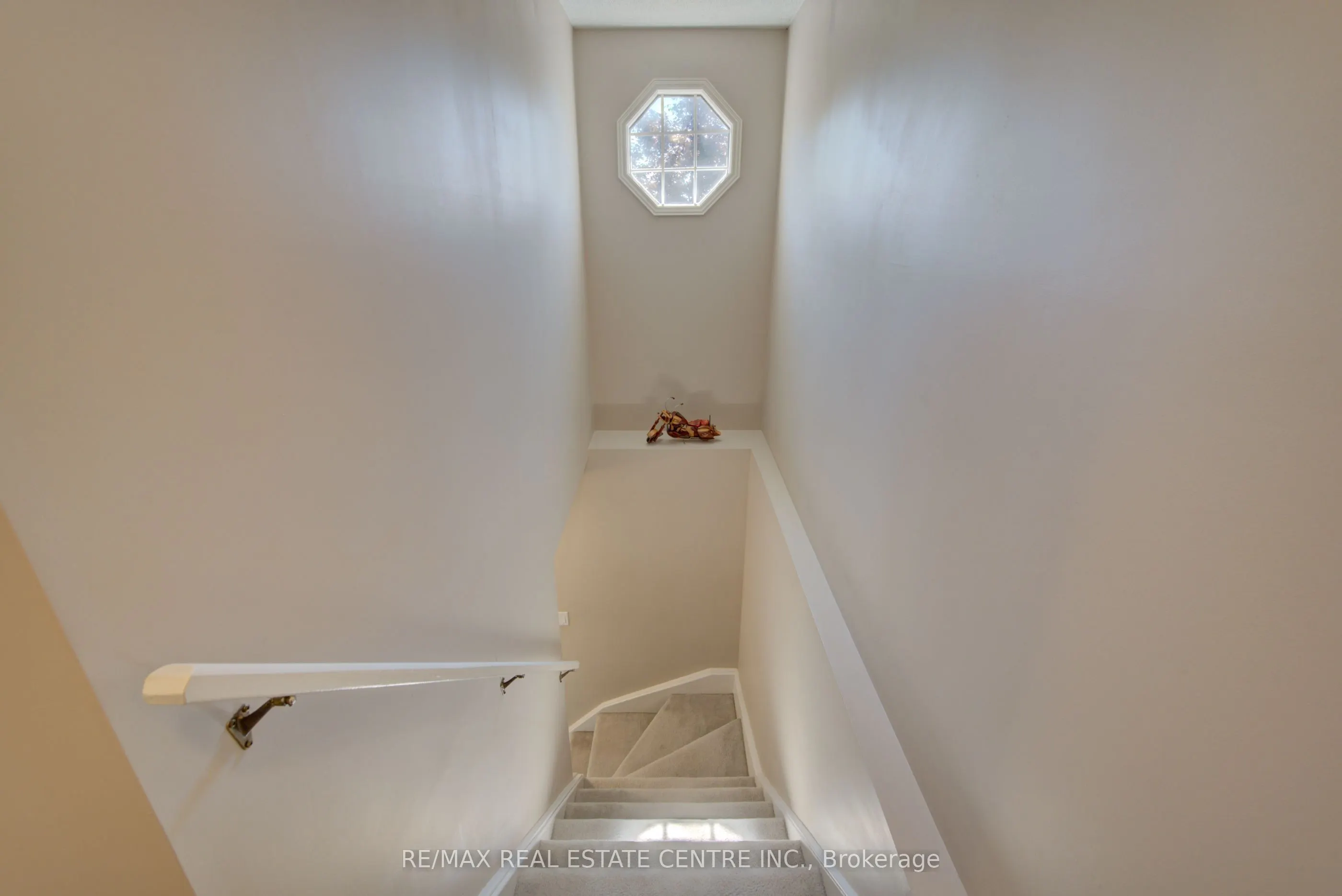 351 Northview Heights Place