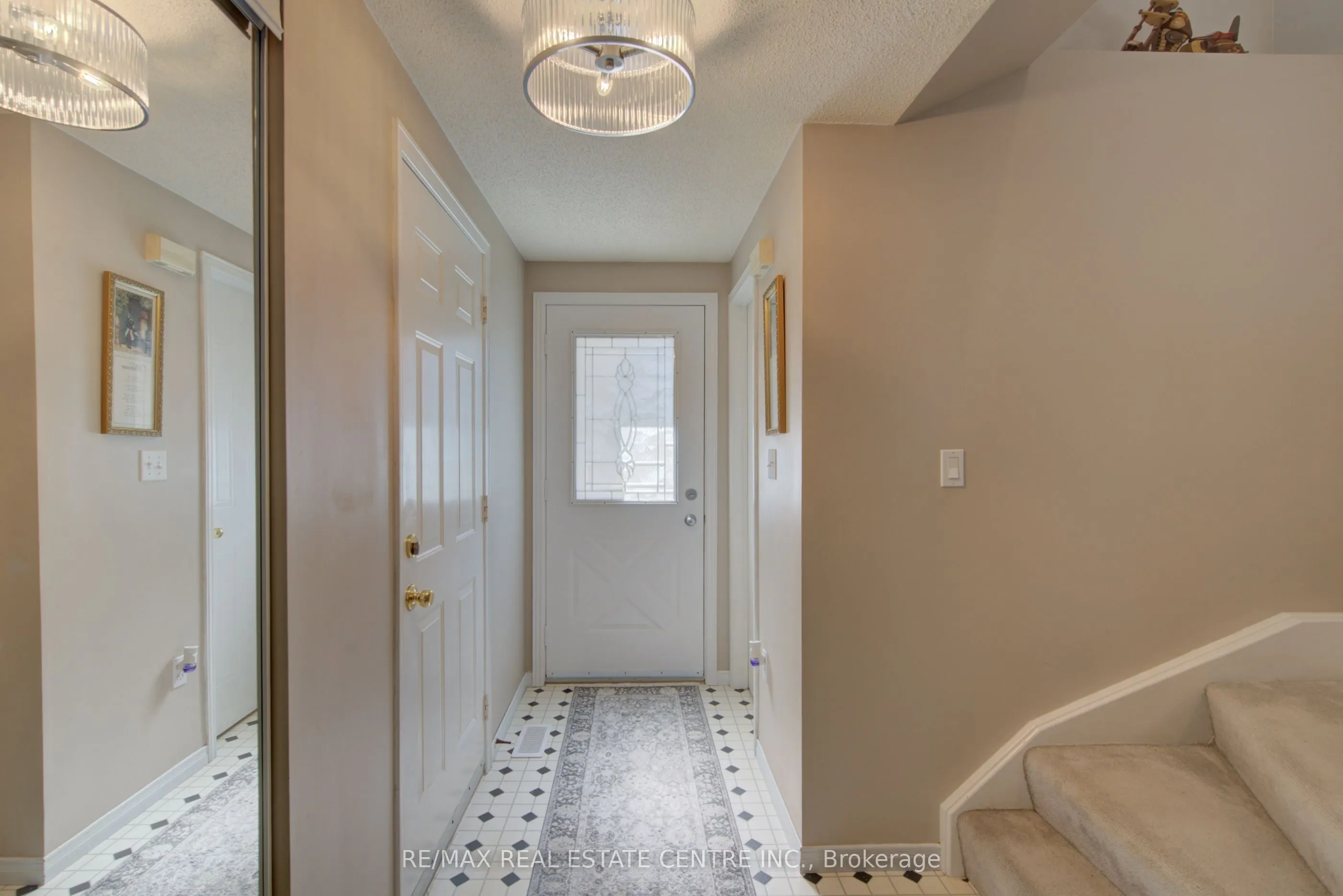 351 Northview Heights Place