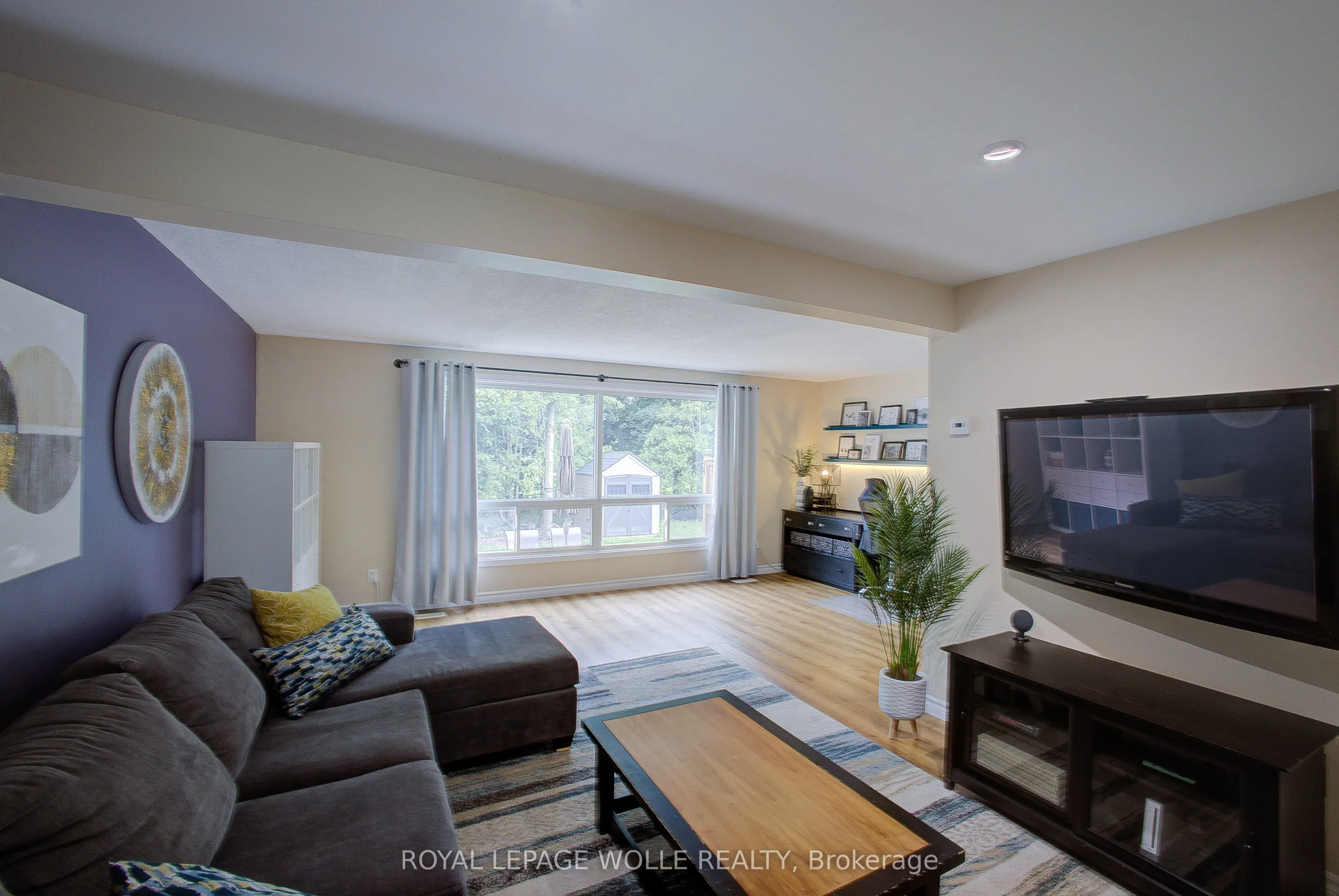 426A Dunvegan Drive