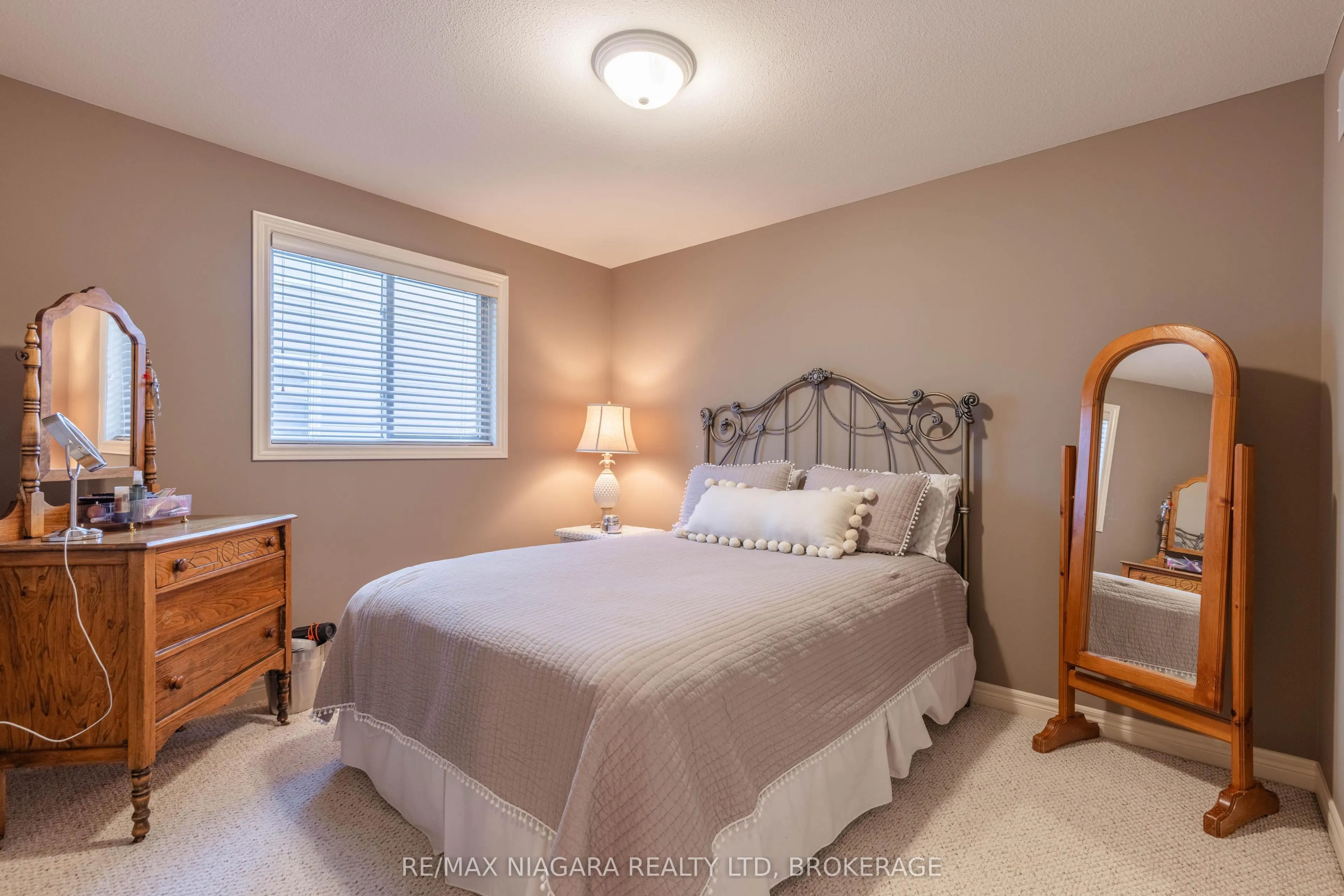 7919 Fleming Drive