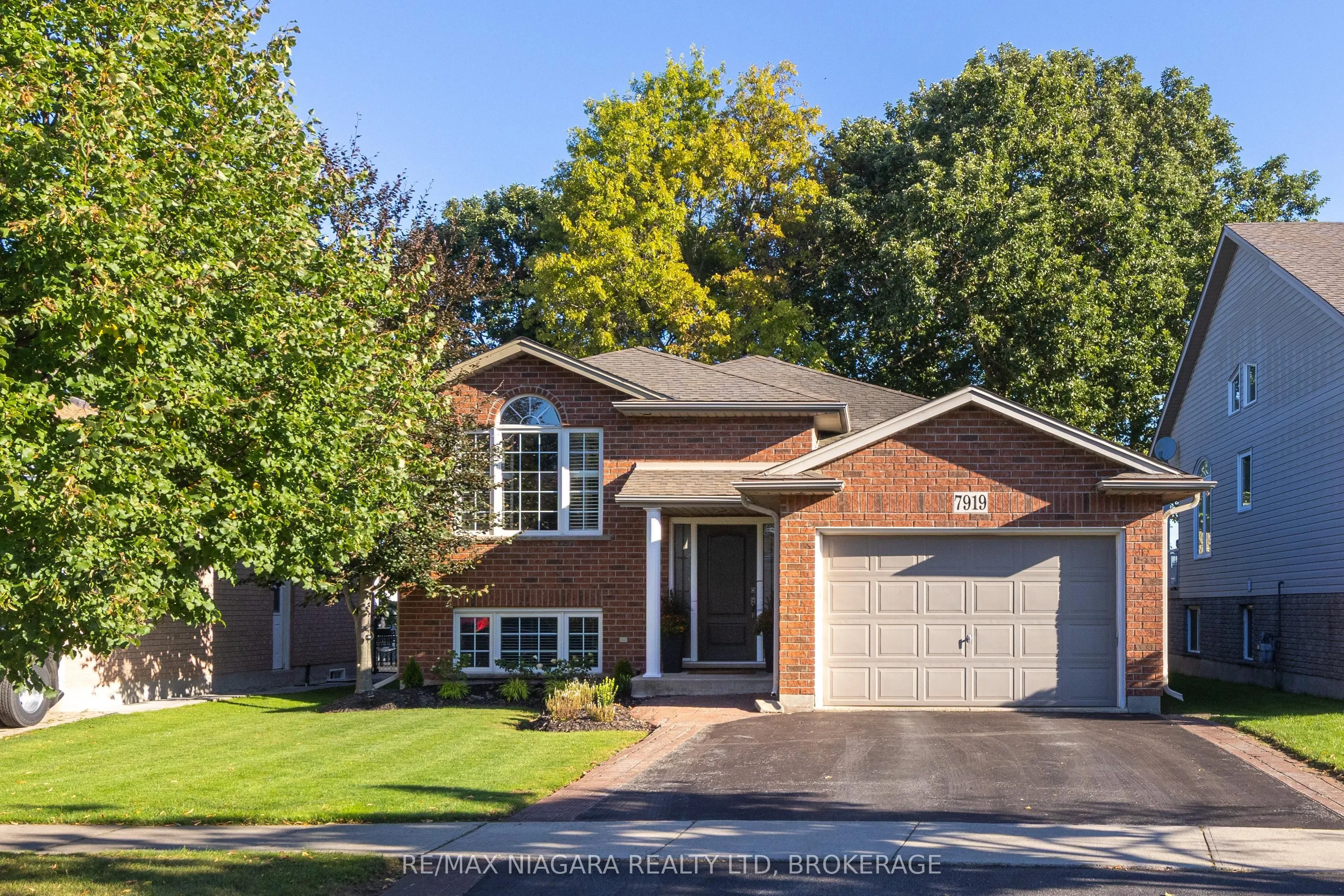 7919 Fleming Drive