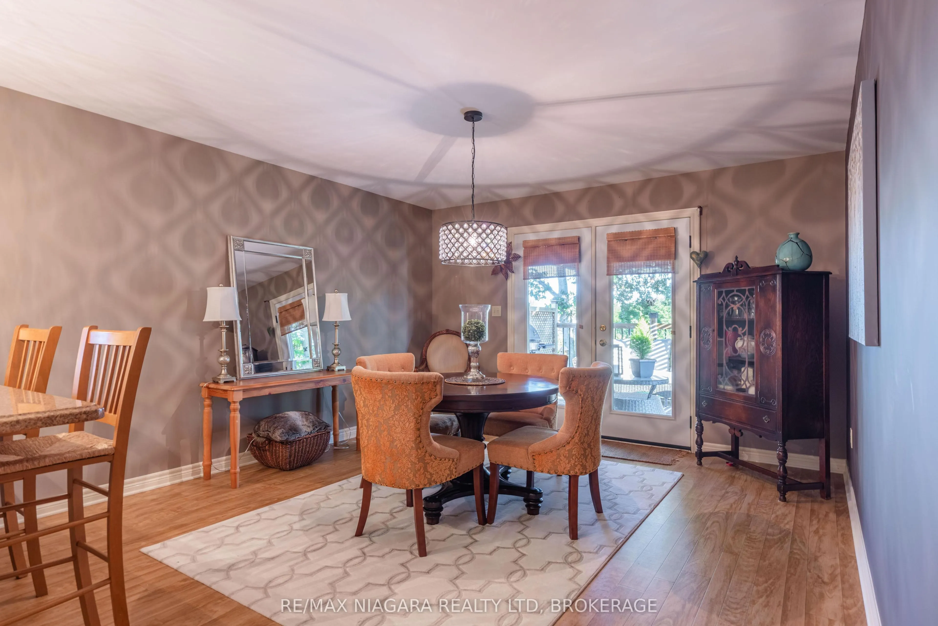 7919 Fleming Drive