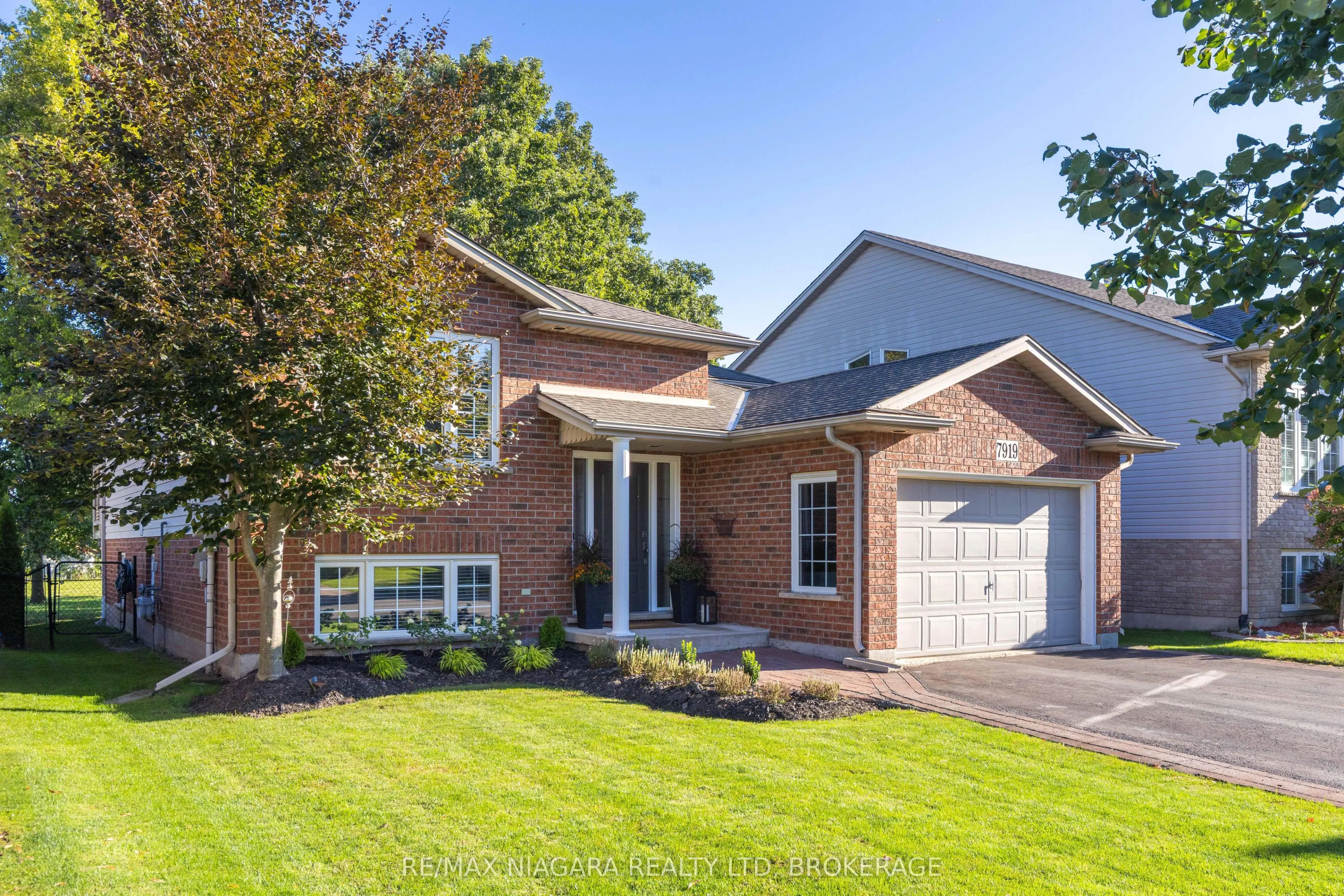 7919 Fleming Drive
