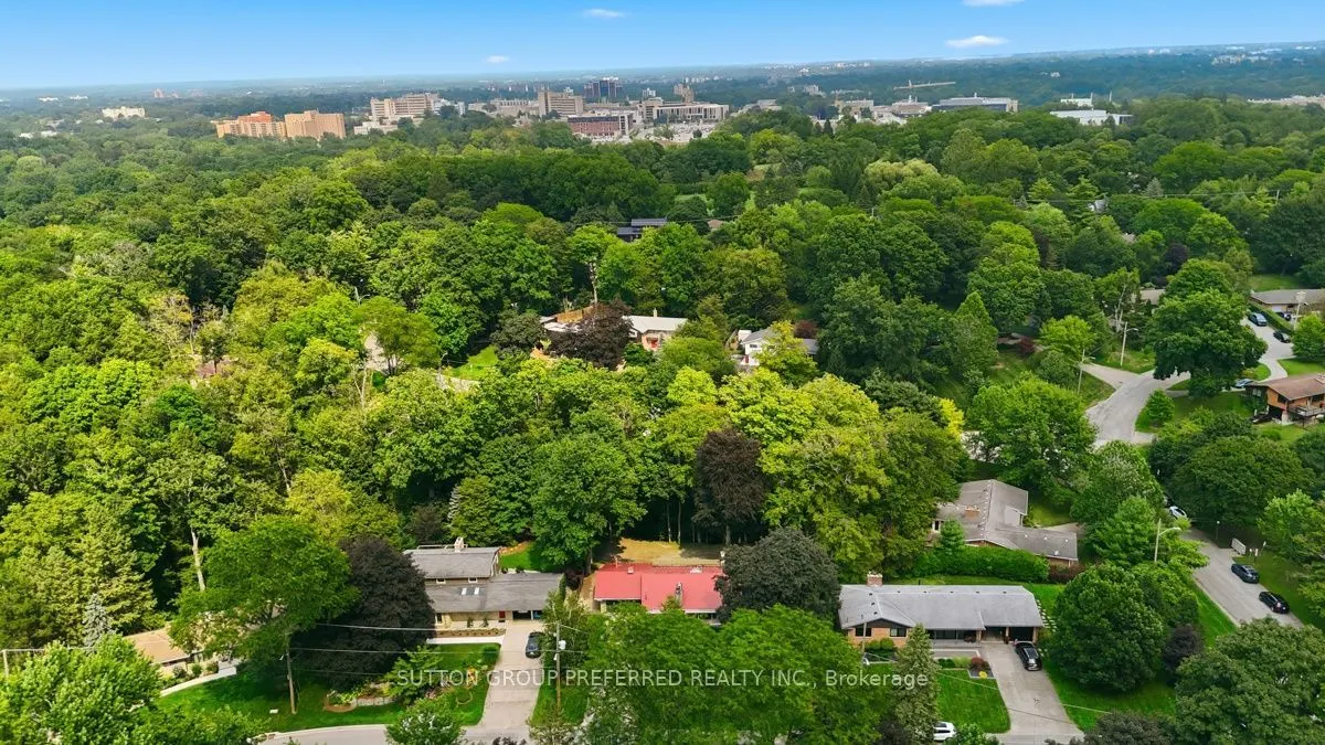 7 Metamora Crescent