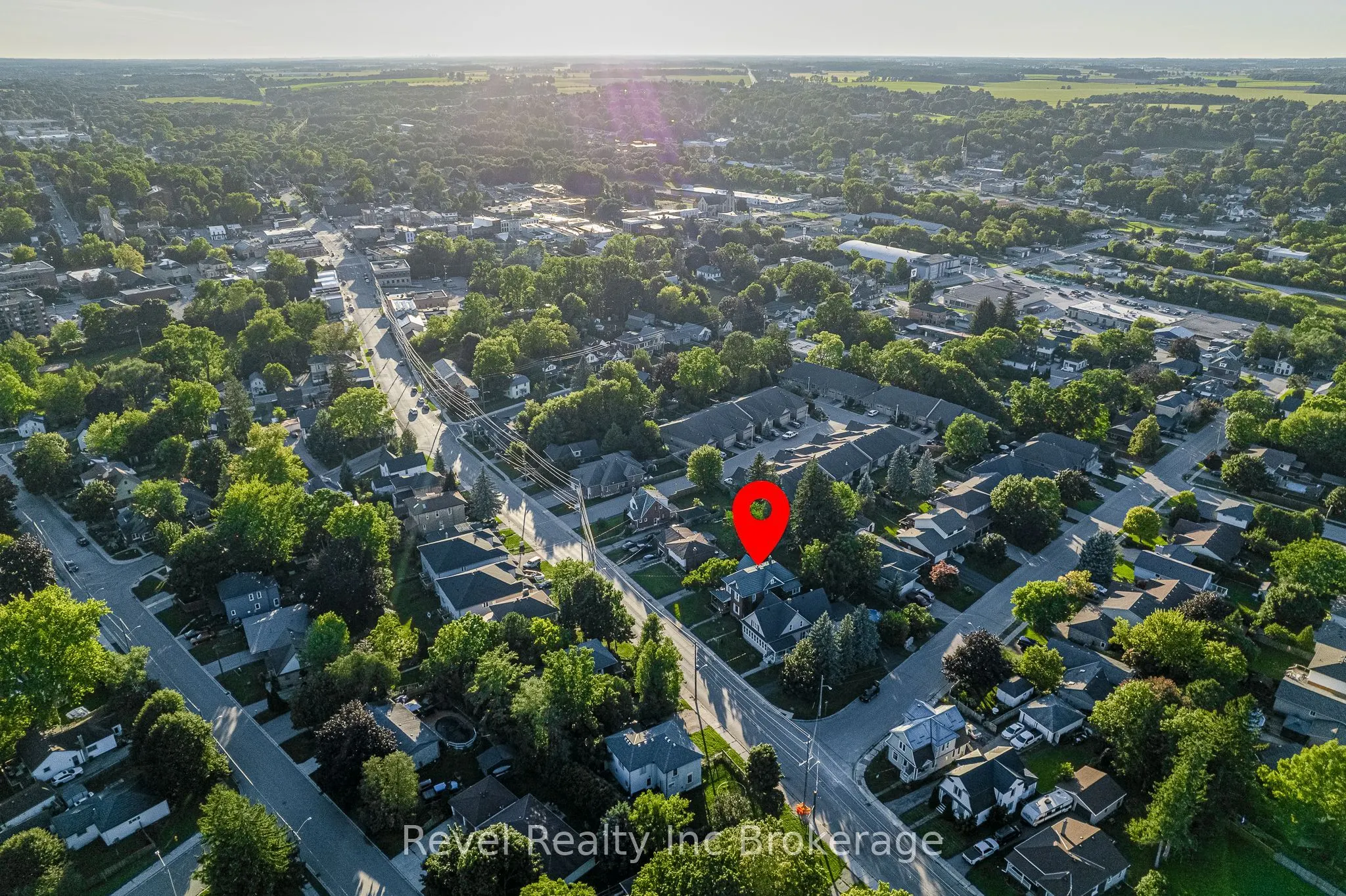 131 King Street E