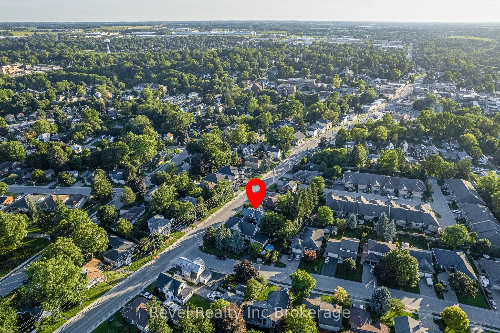 131 King Street E