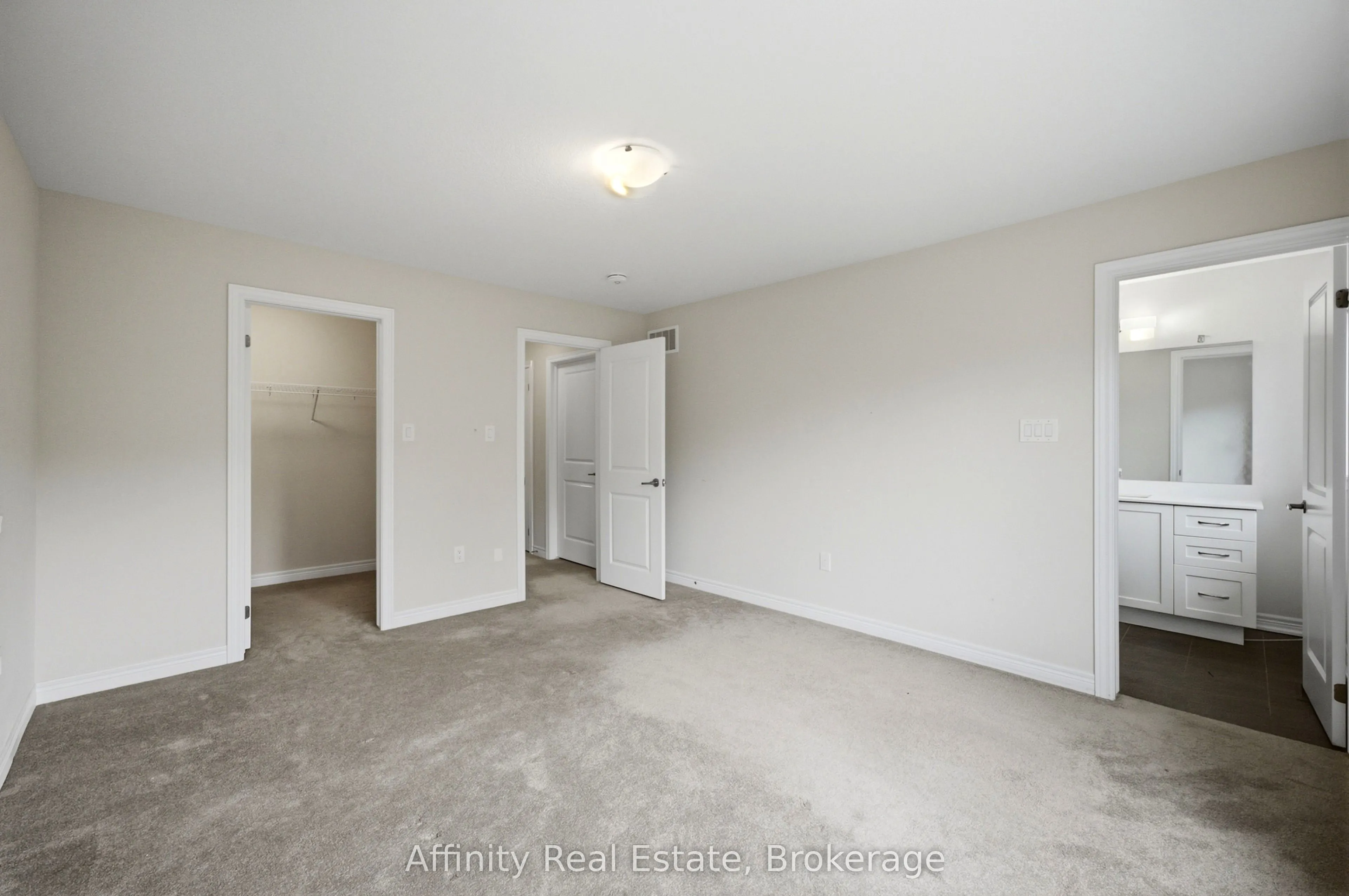 10 Birmingham Drive #32