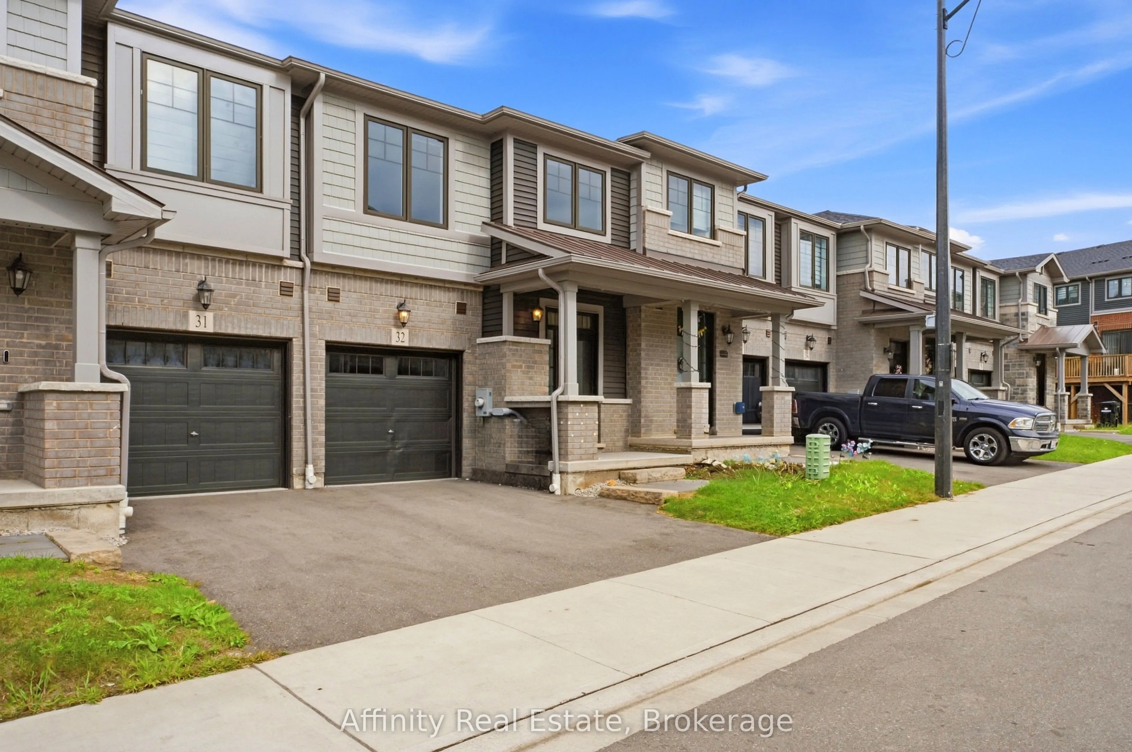 10 Birmingham Drive #32