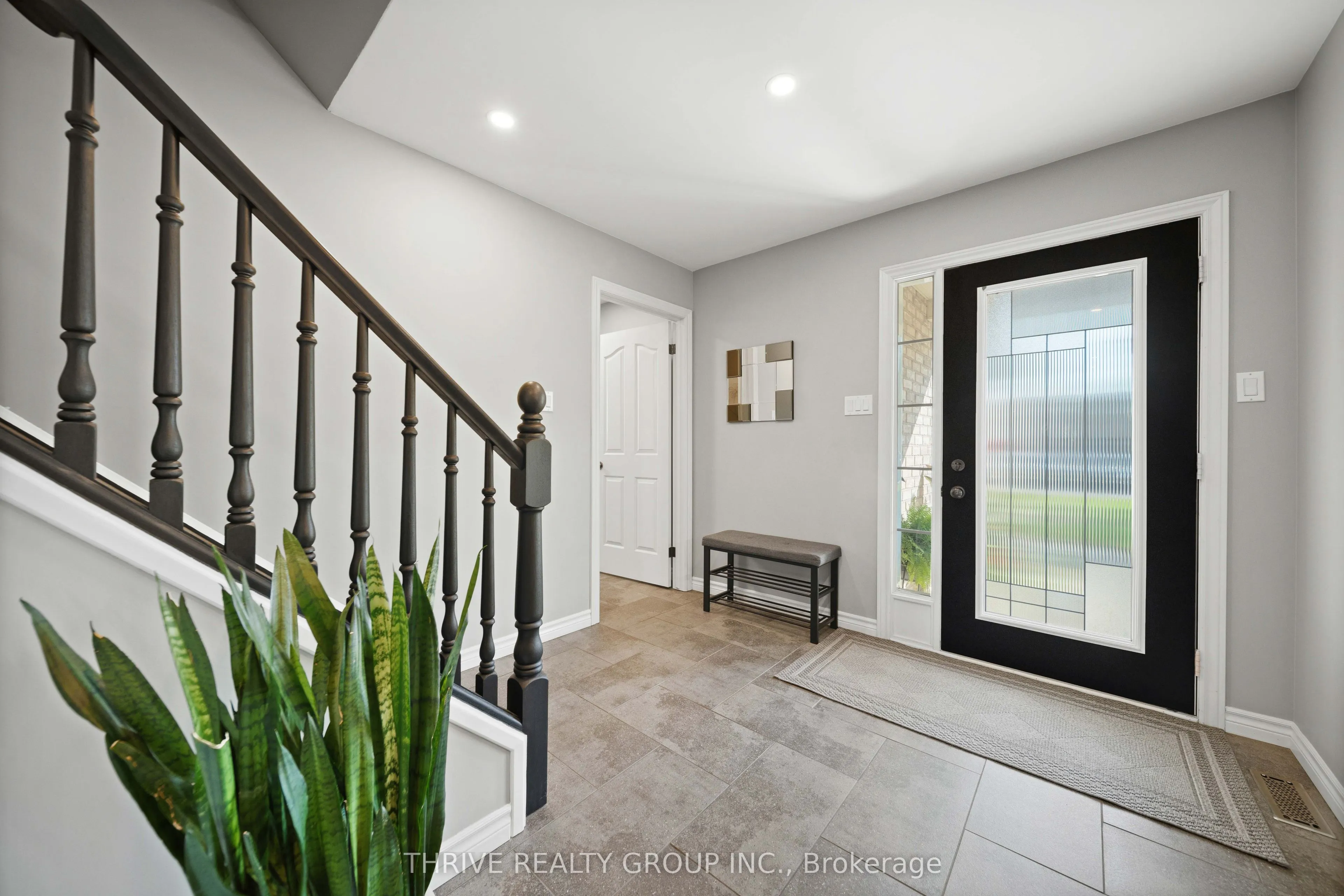 175 Forest Grove Crescent