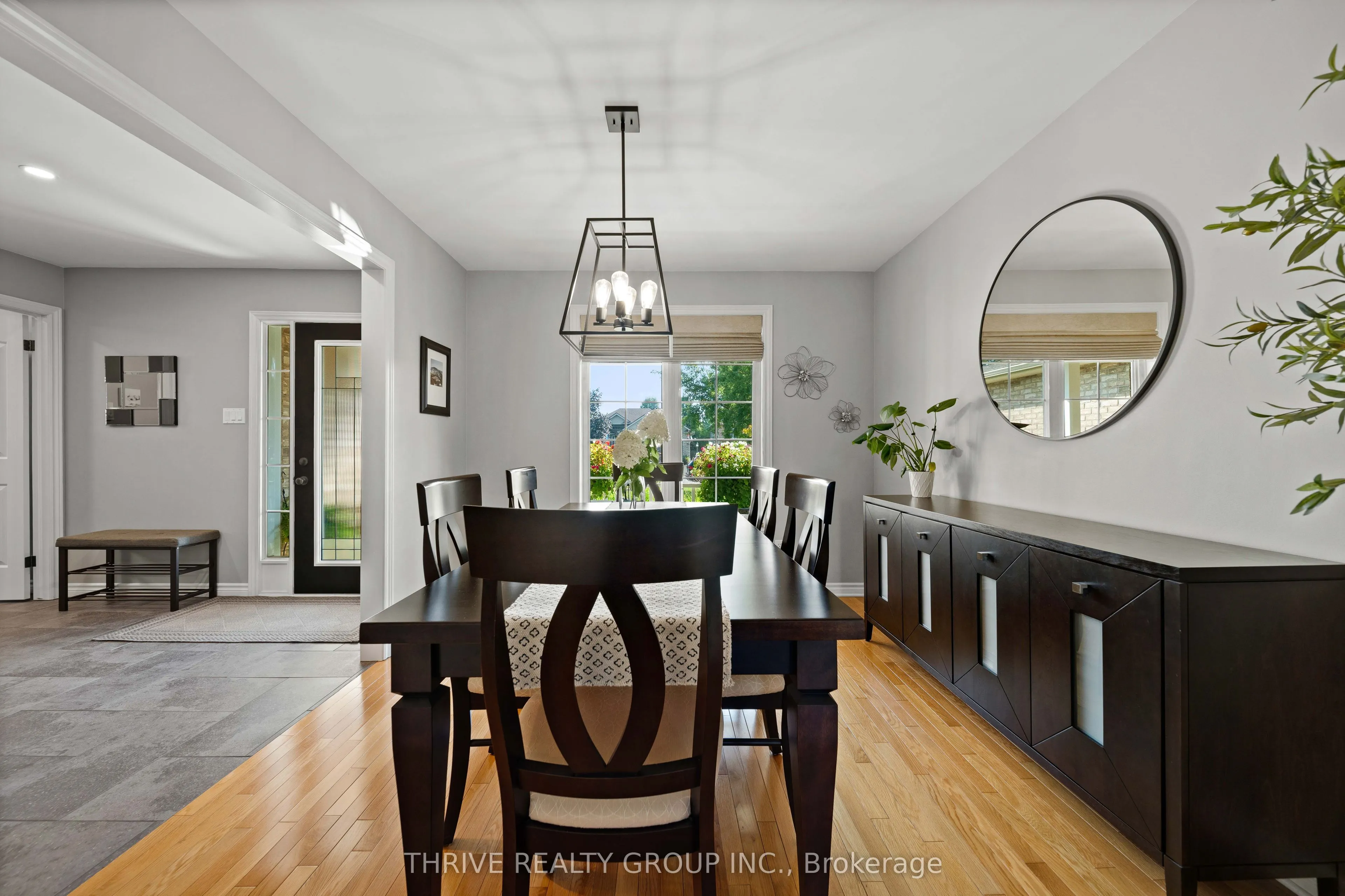 175 Forest Grove Crescent