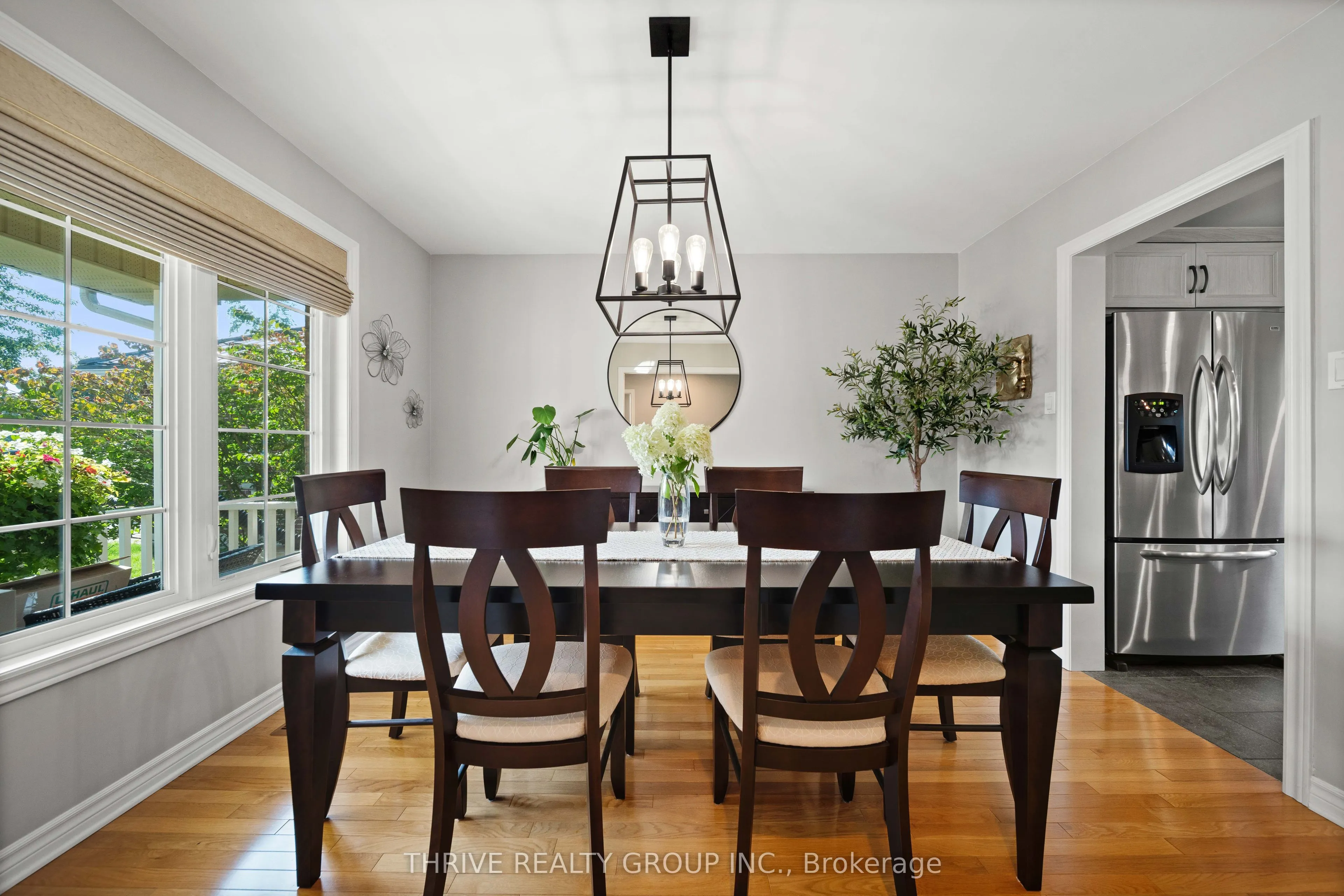 175 Forest Grove Crescent