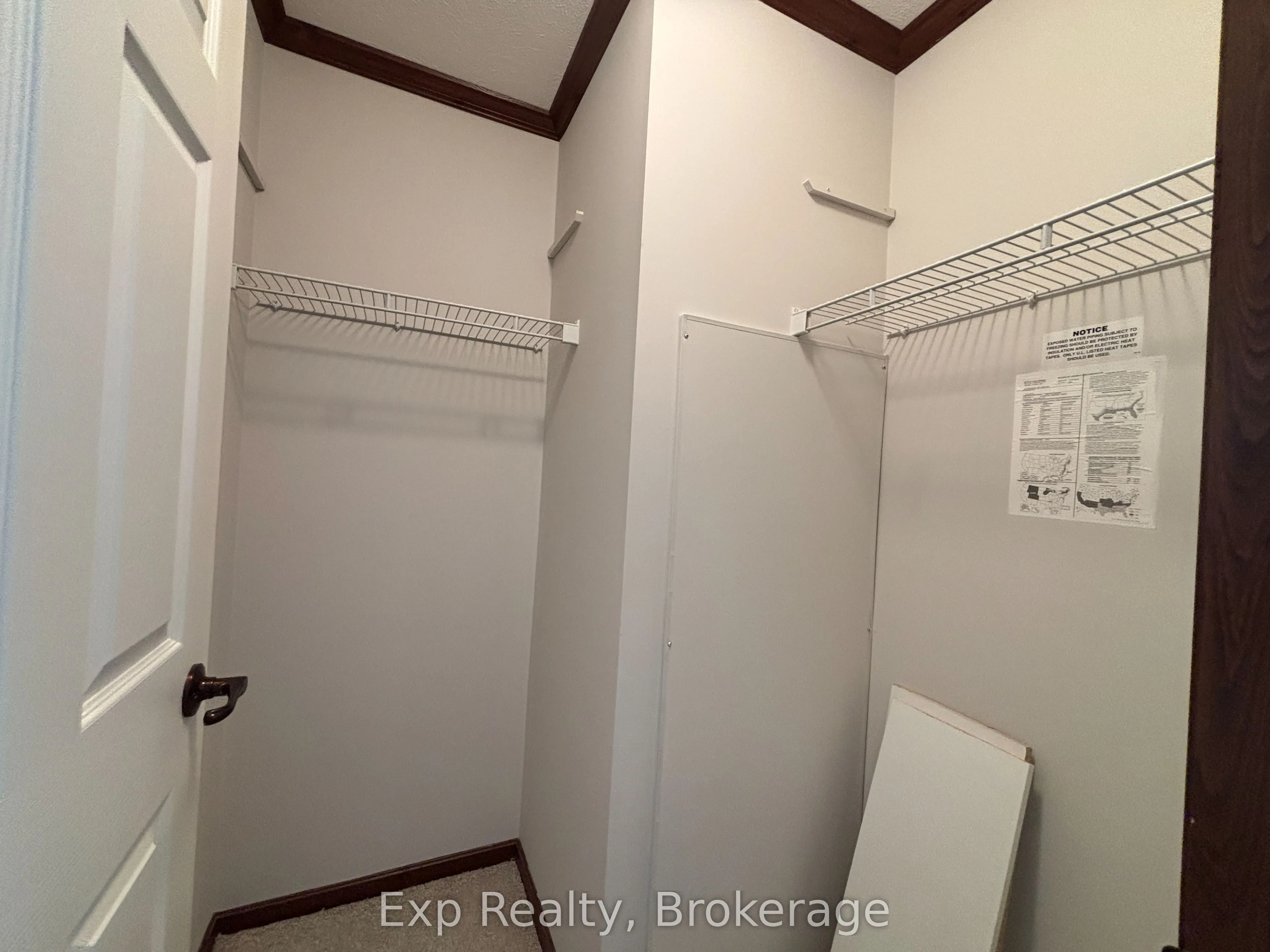 311 Dundas Street E #11