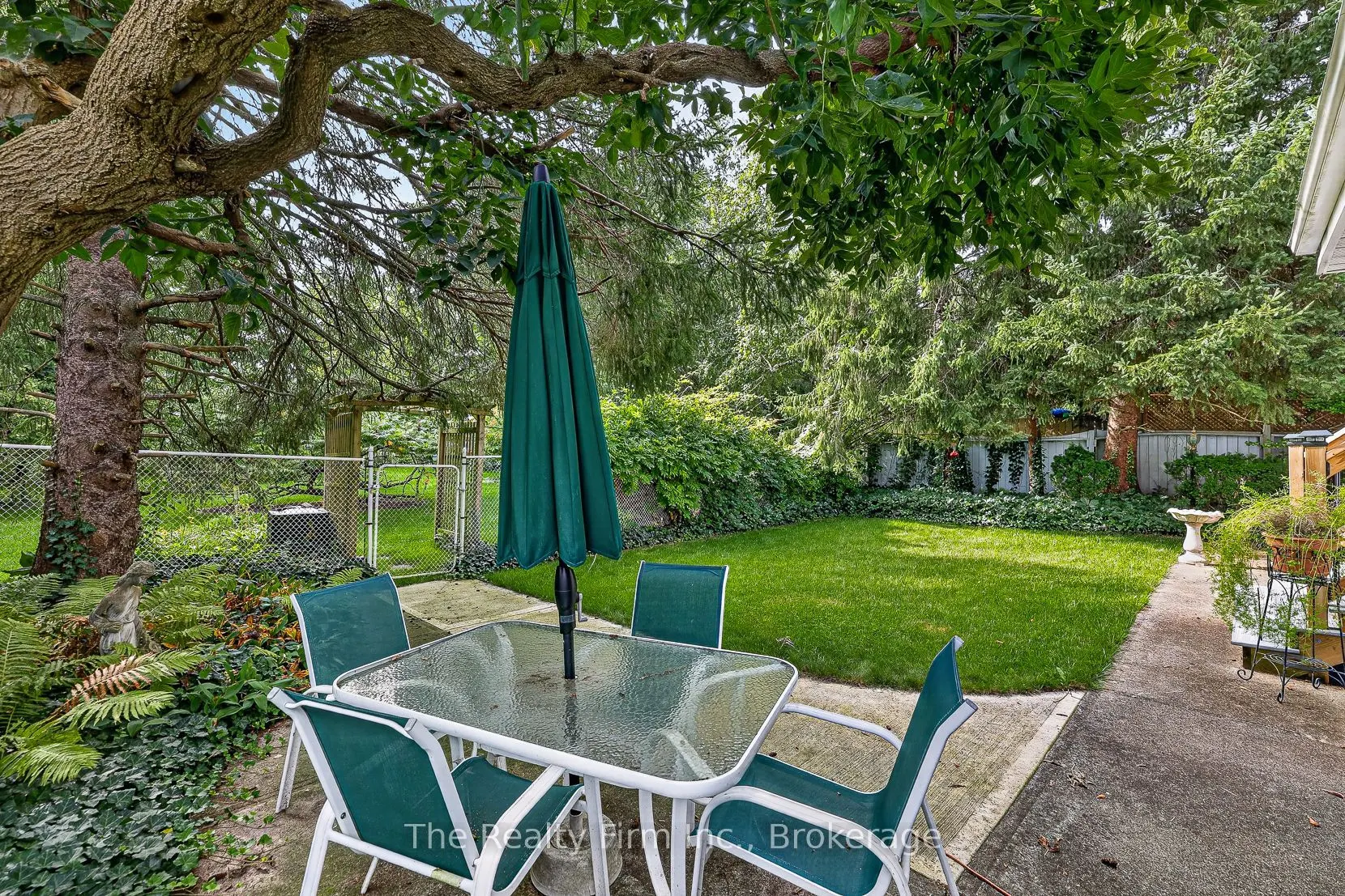 216 Bower Hill Road