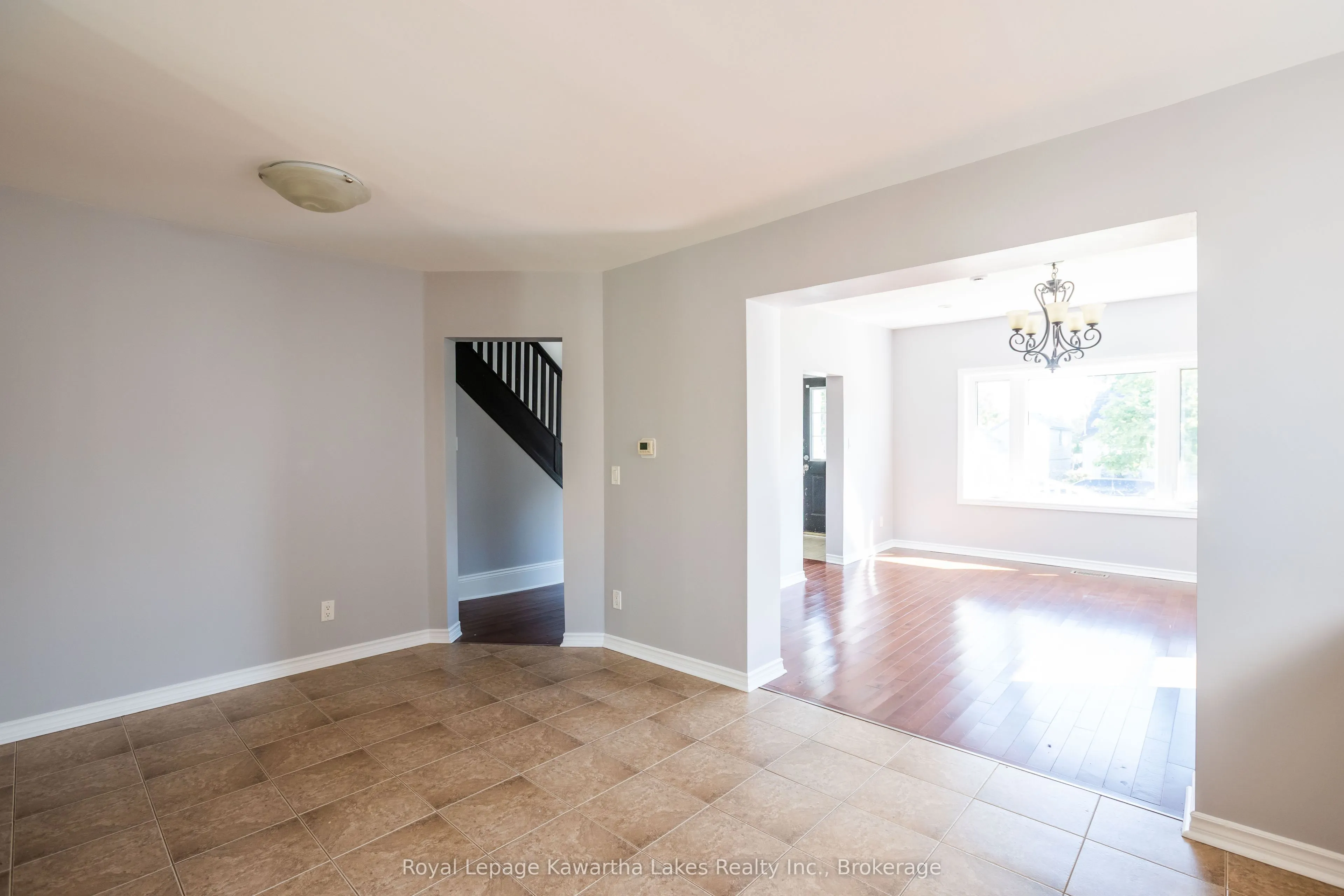 71 Victoria Avenue N