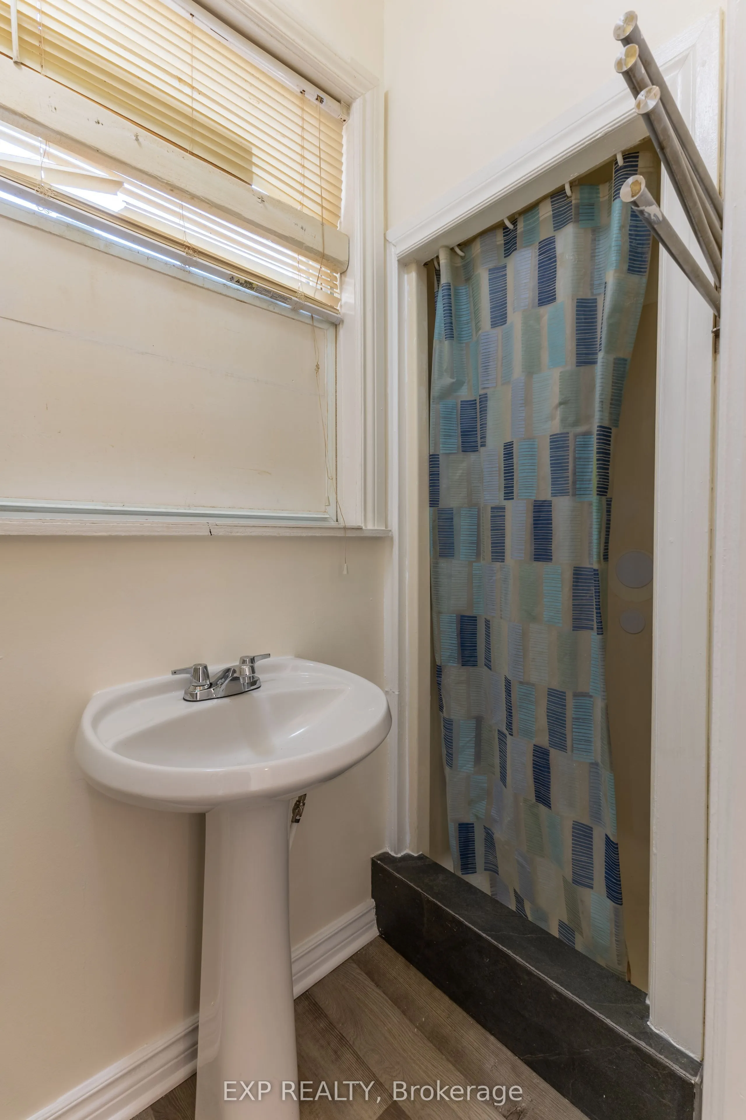288 Montreal Road #4