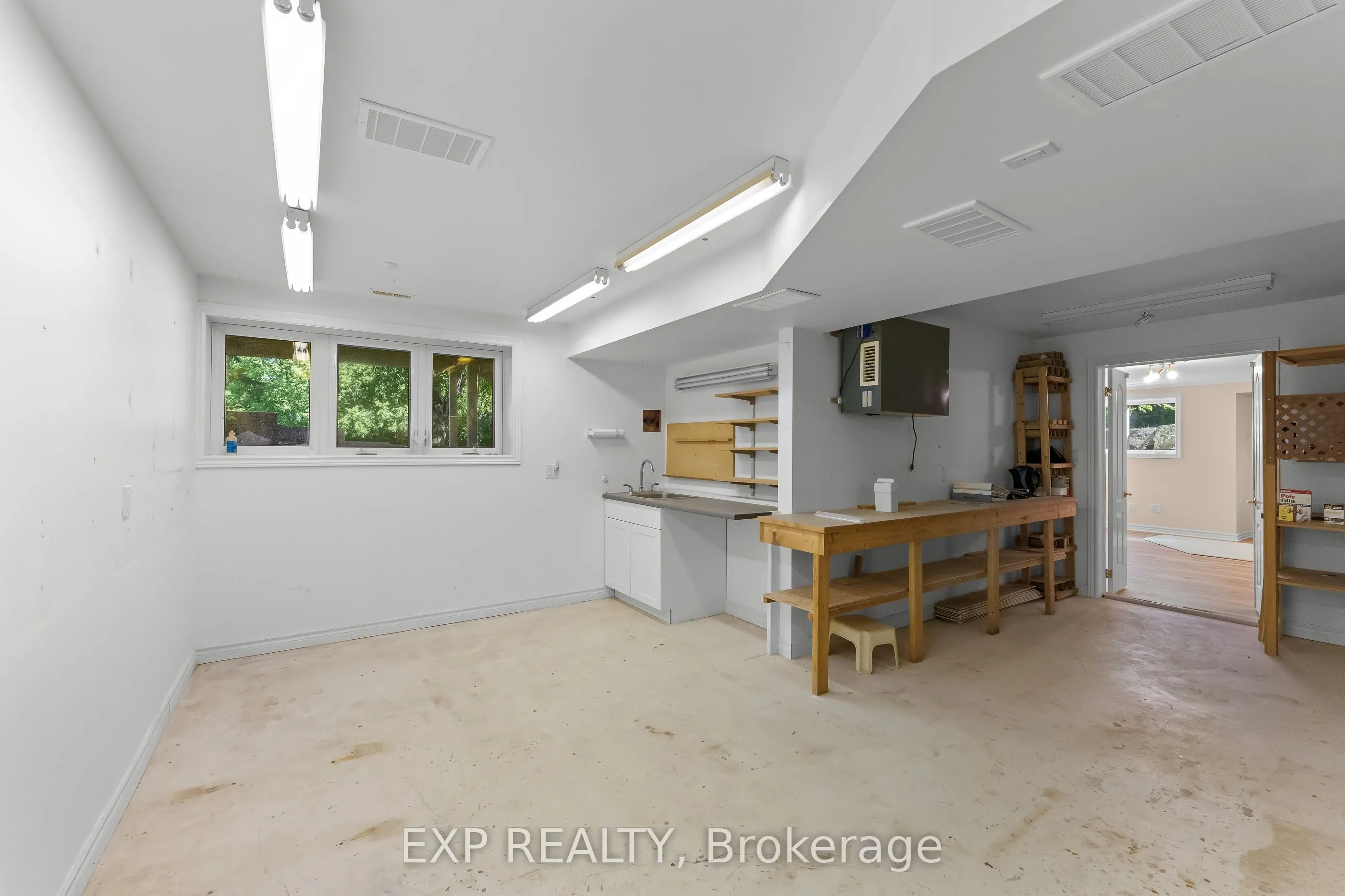 3523 Rittenhouse Road