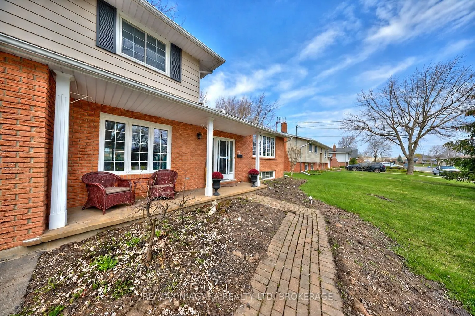 953 Grandview Road