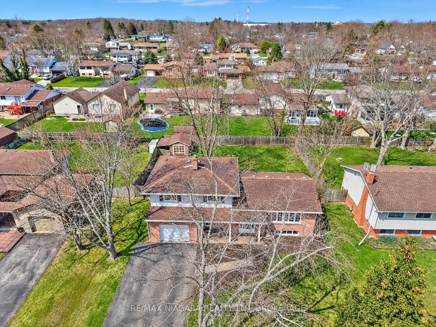 953 Grandview Road