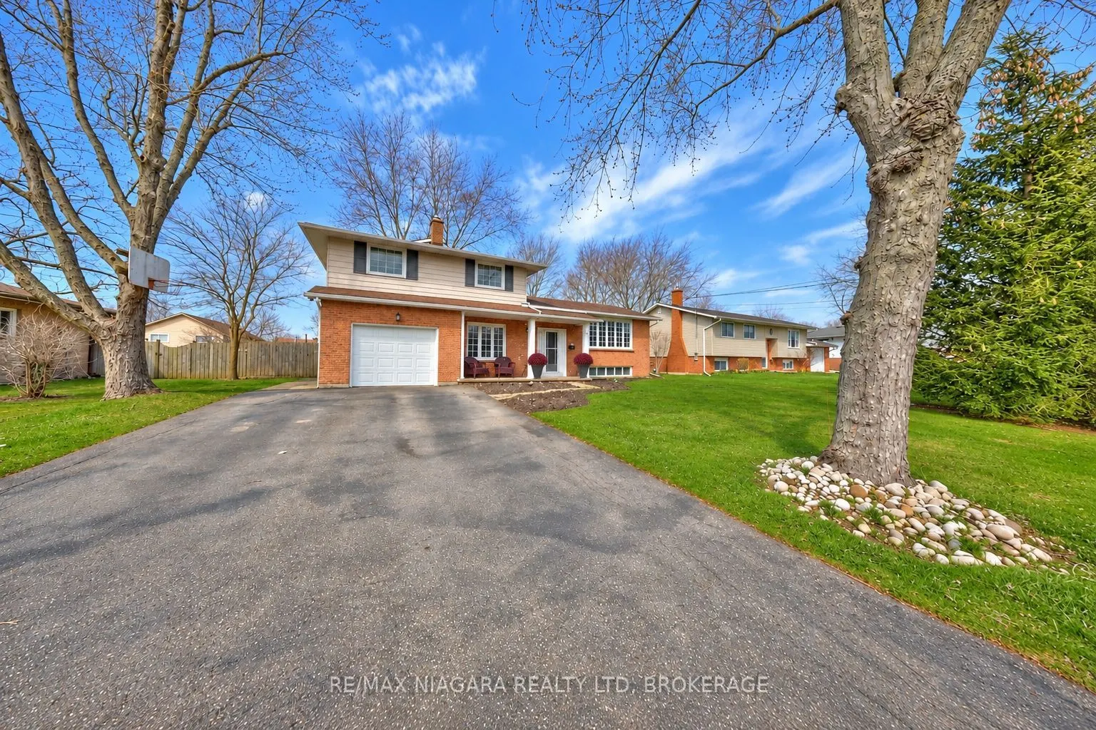 953 Grandview Road