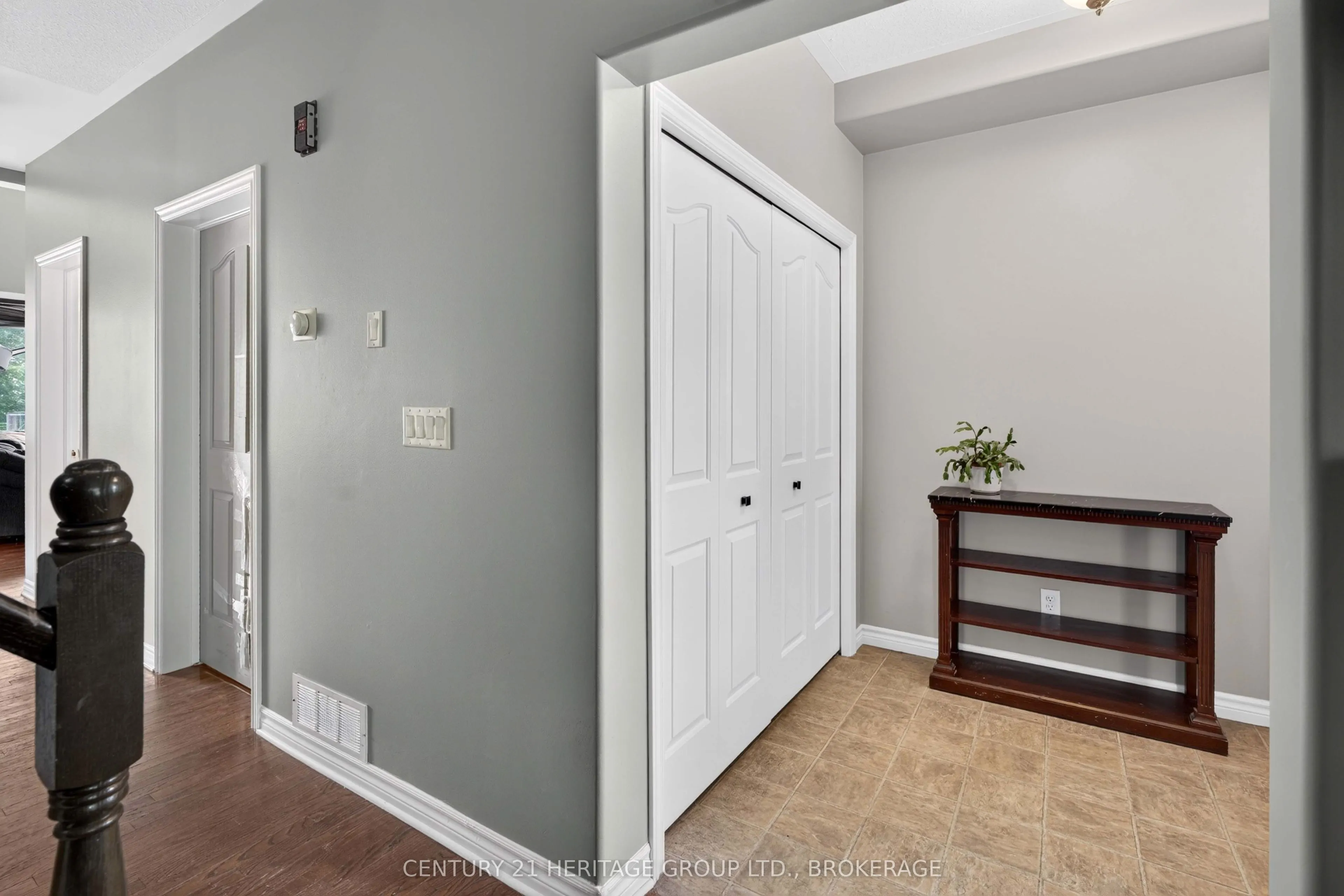 855 Lotus Avenue